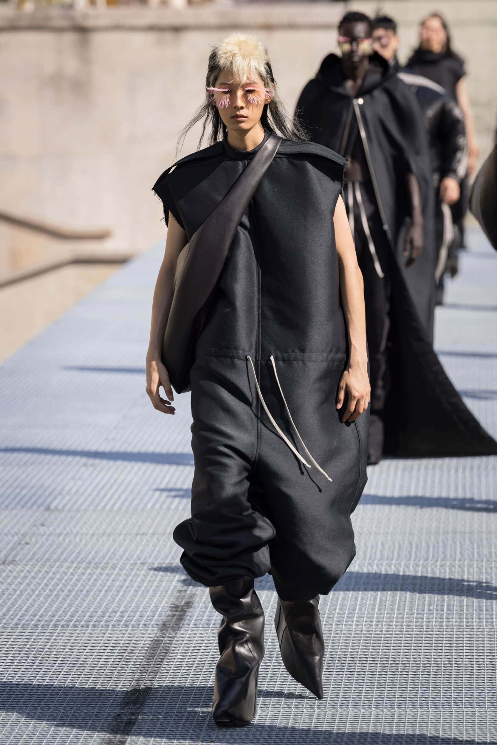 Rick Owens fashion show in Paris, Spring Summer 2027 Menswear Fashion Week Photo by Valerio Mezzanotti