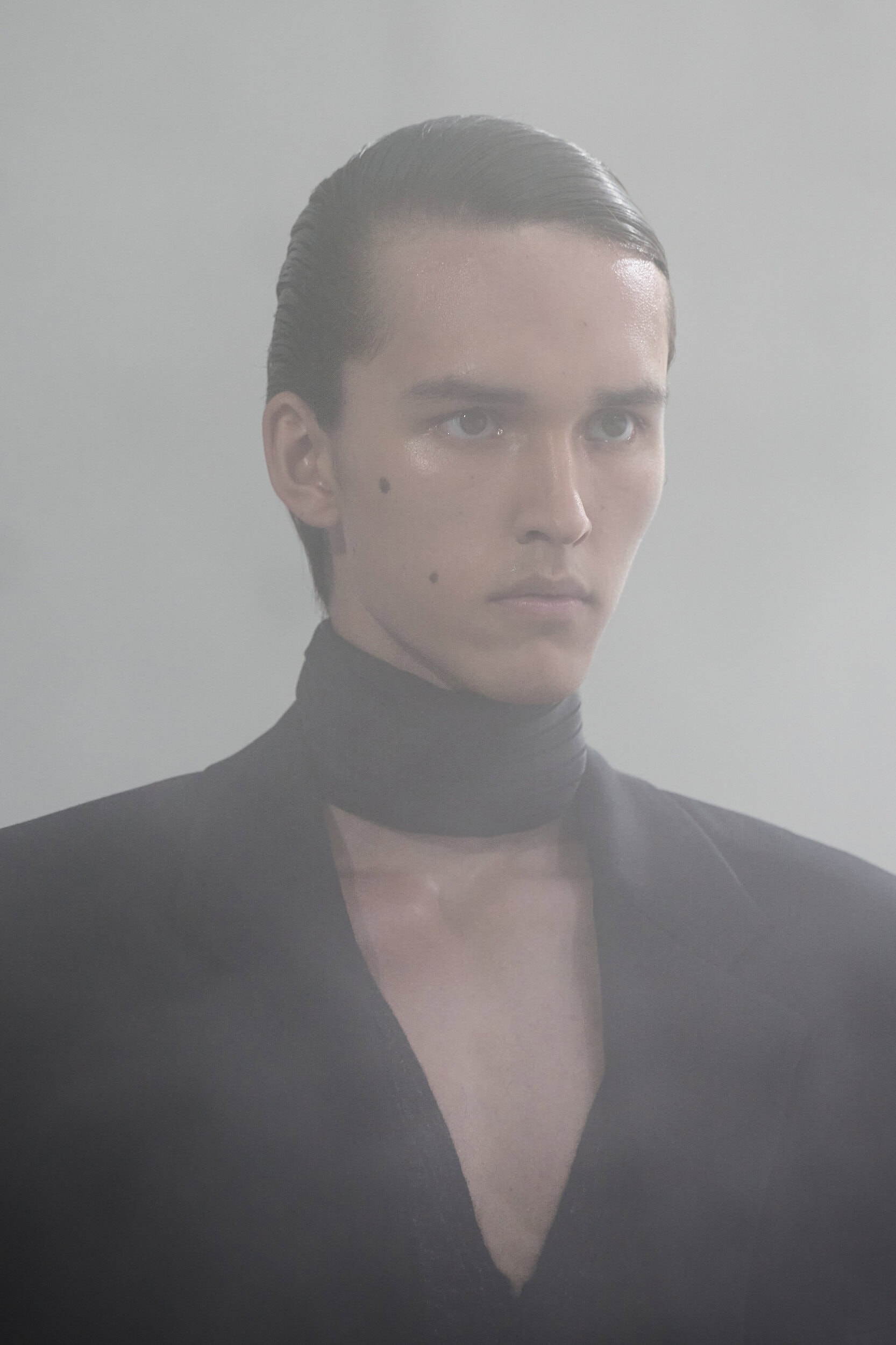 Saint Laurent Spring 2027 Men's Fashion Show Details
