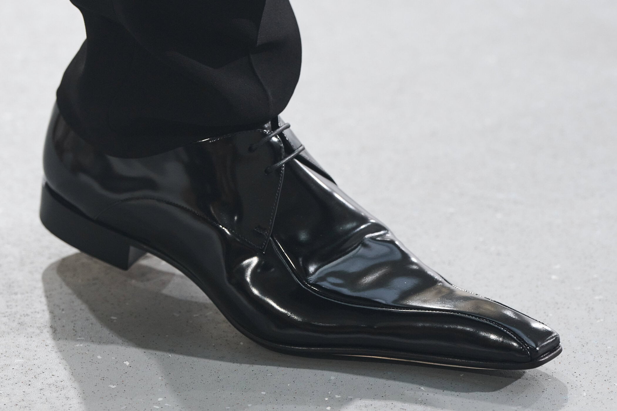Saint Laurent Spring 2027 Men's Fashion Show Details