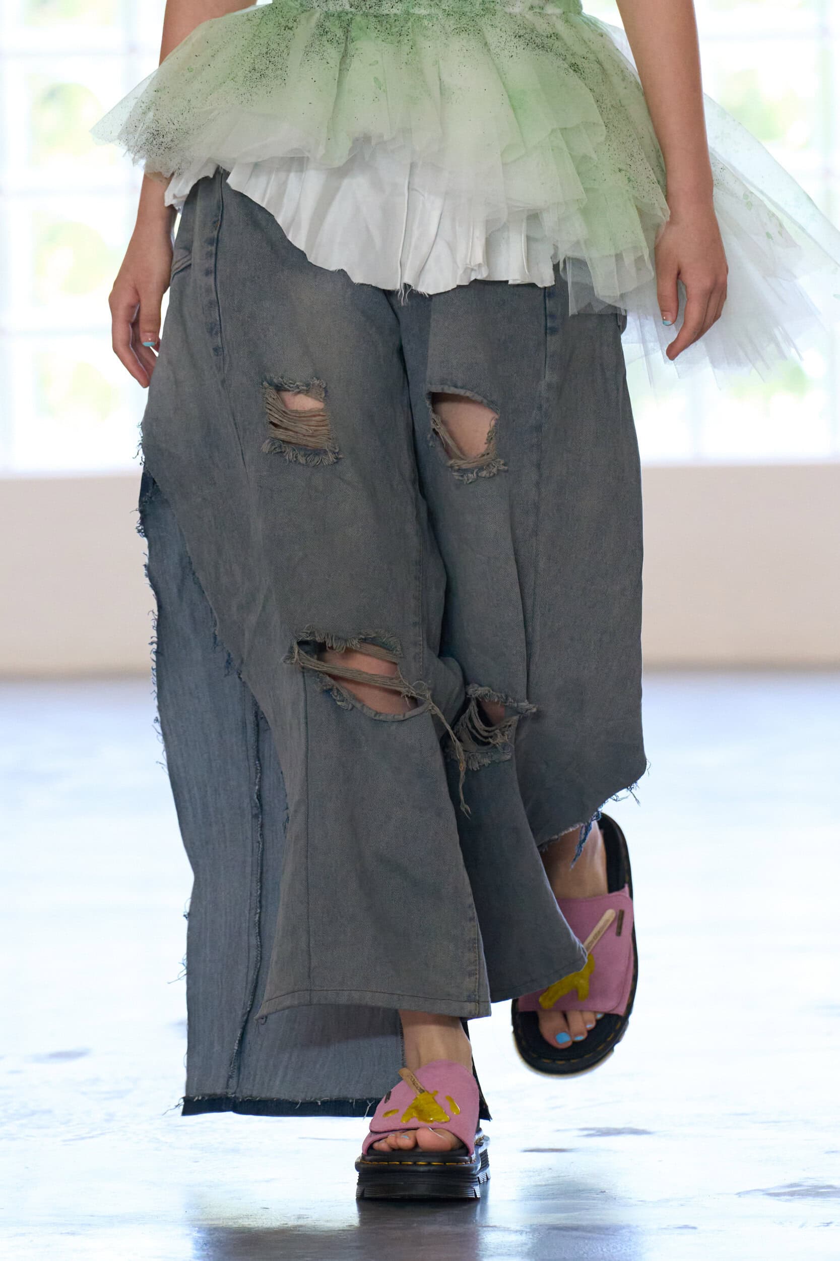 Simon Cracker Spring 2027 Men's Fashion Show Details