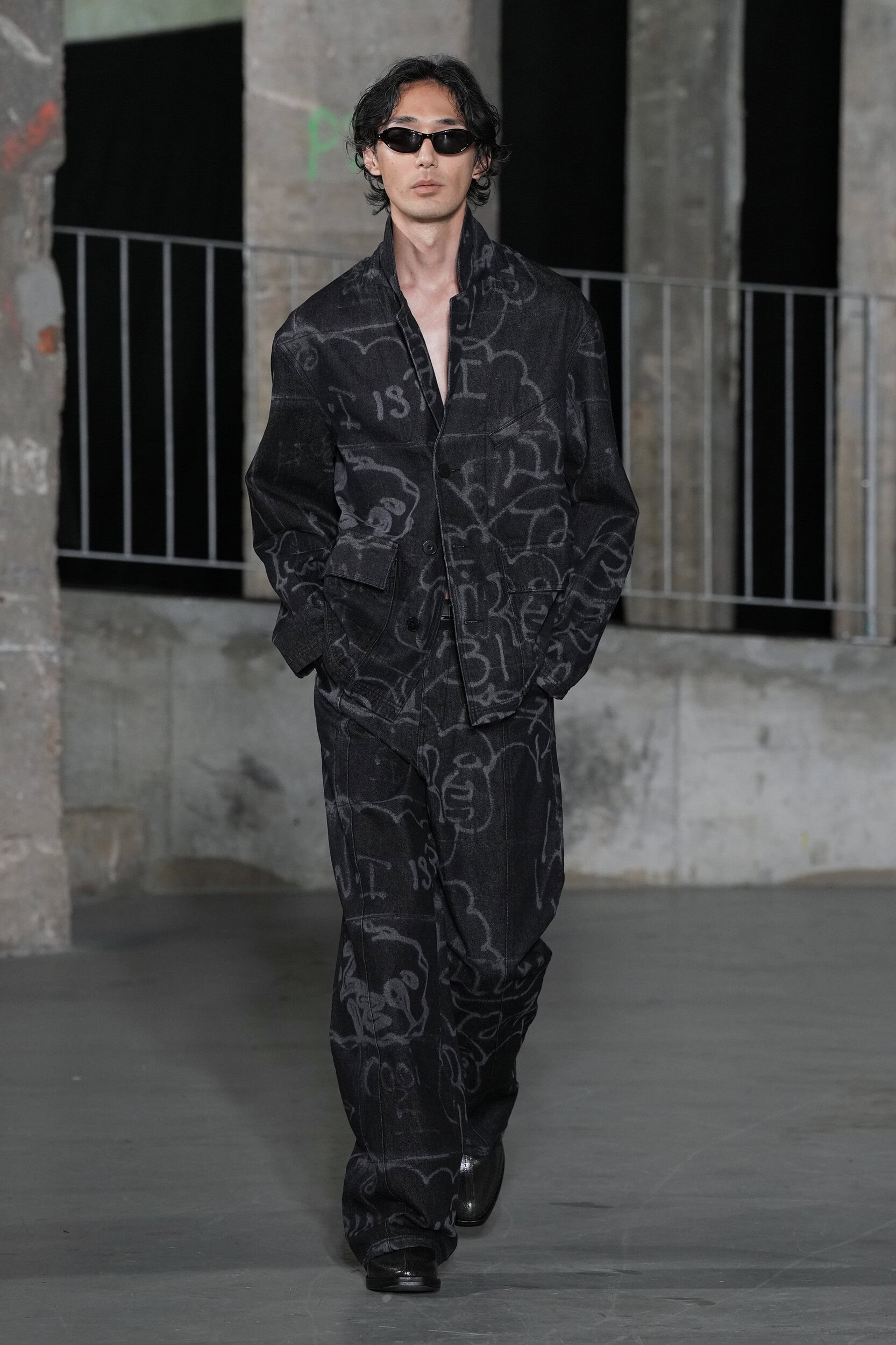 Etudes Spring 2027 Men's Fashion Show