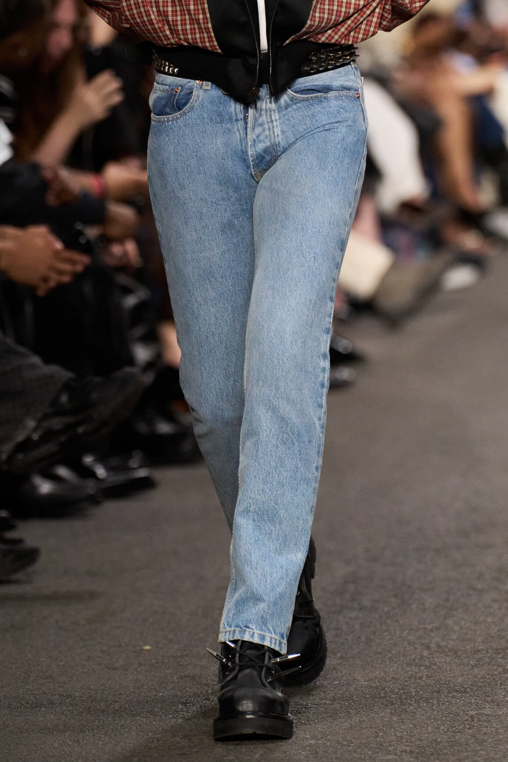 Vetements Spring 2027 Men's Fashion Show Details