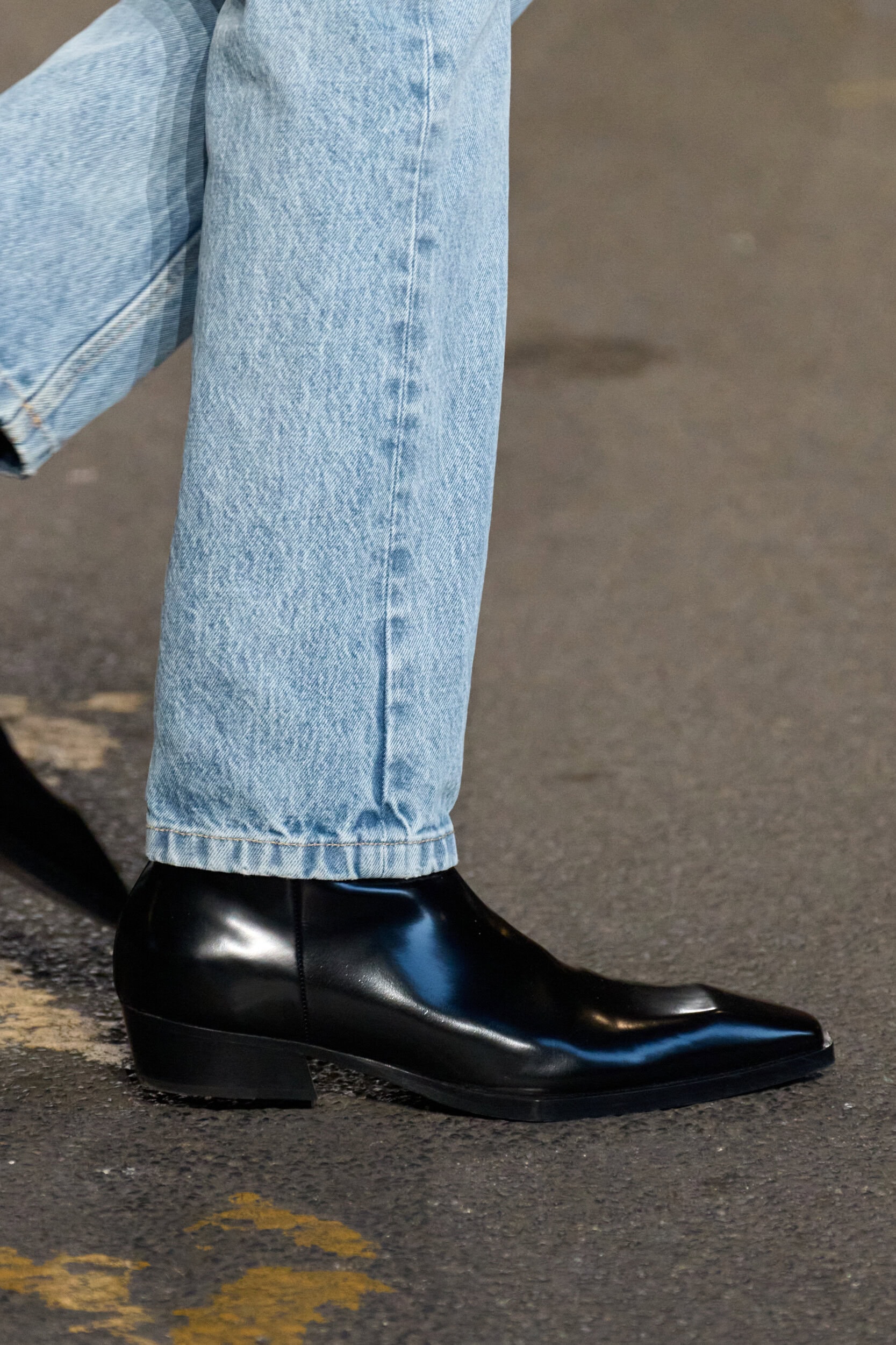 Vetements Spring 2027 Men's Fashion Show Details