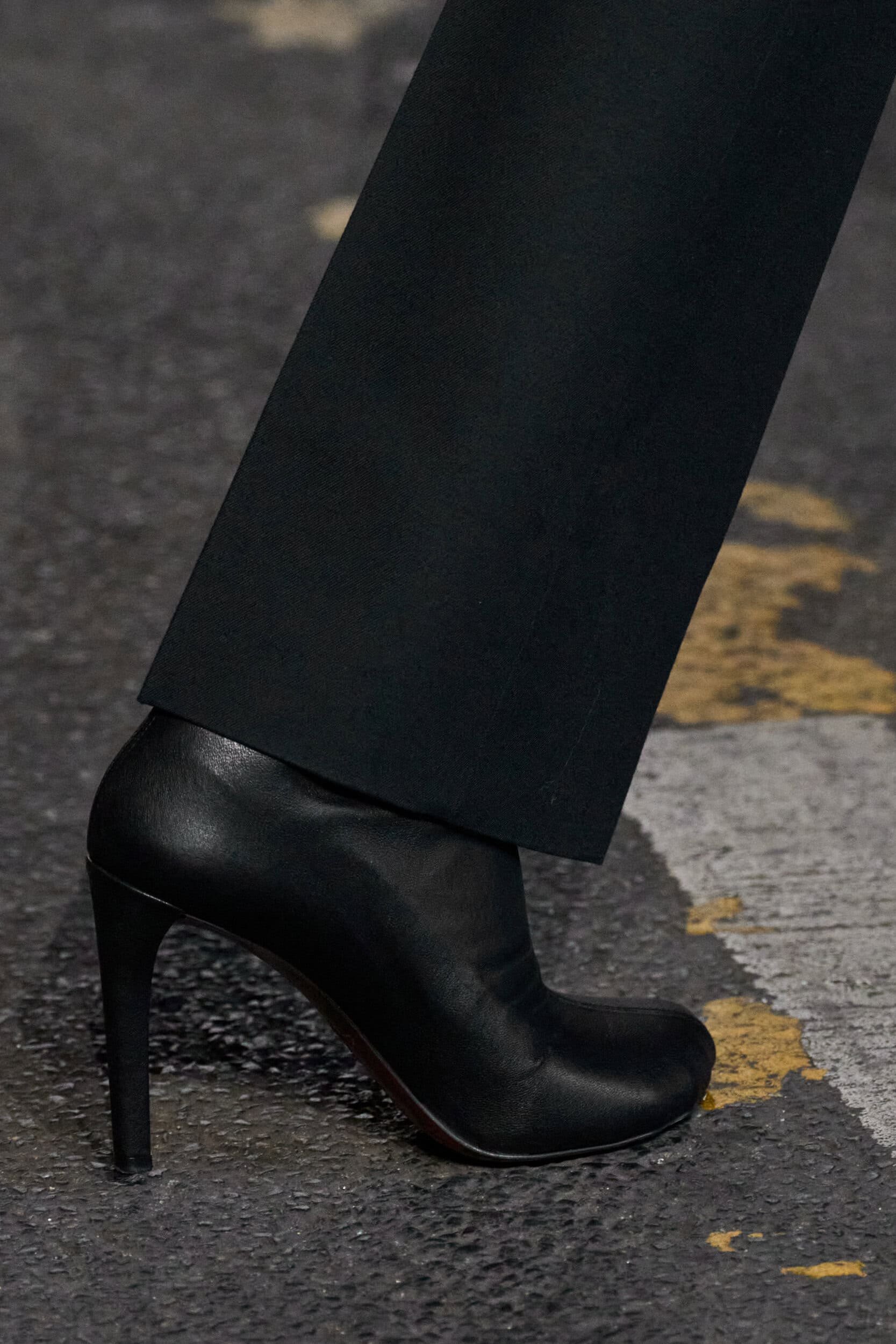 Vetements Spring 2027 Men's Fashion Show Details