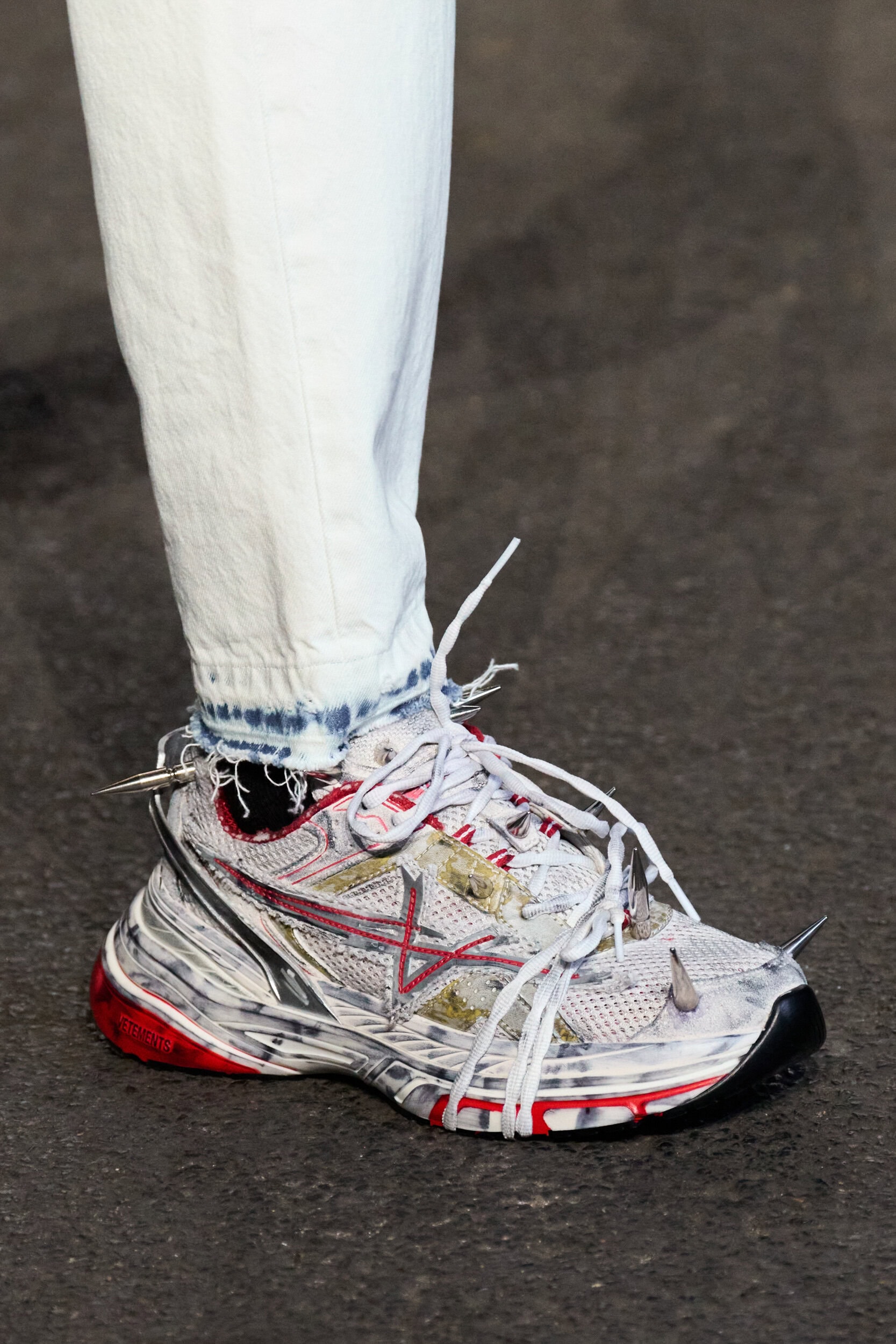Vetements Spring 2027 Men's Fashion Show Details