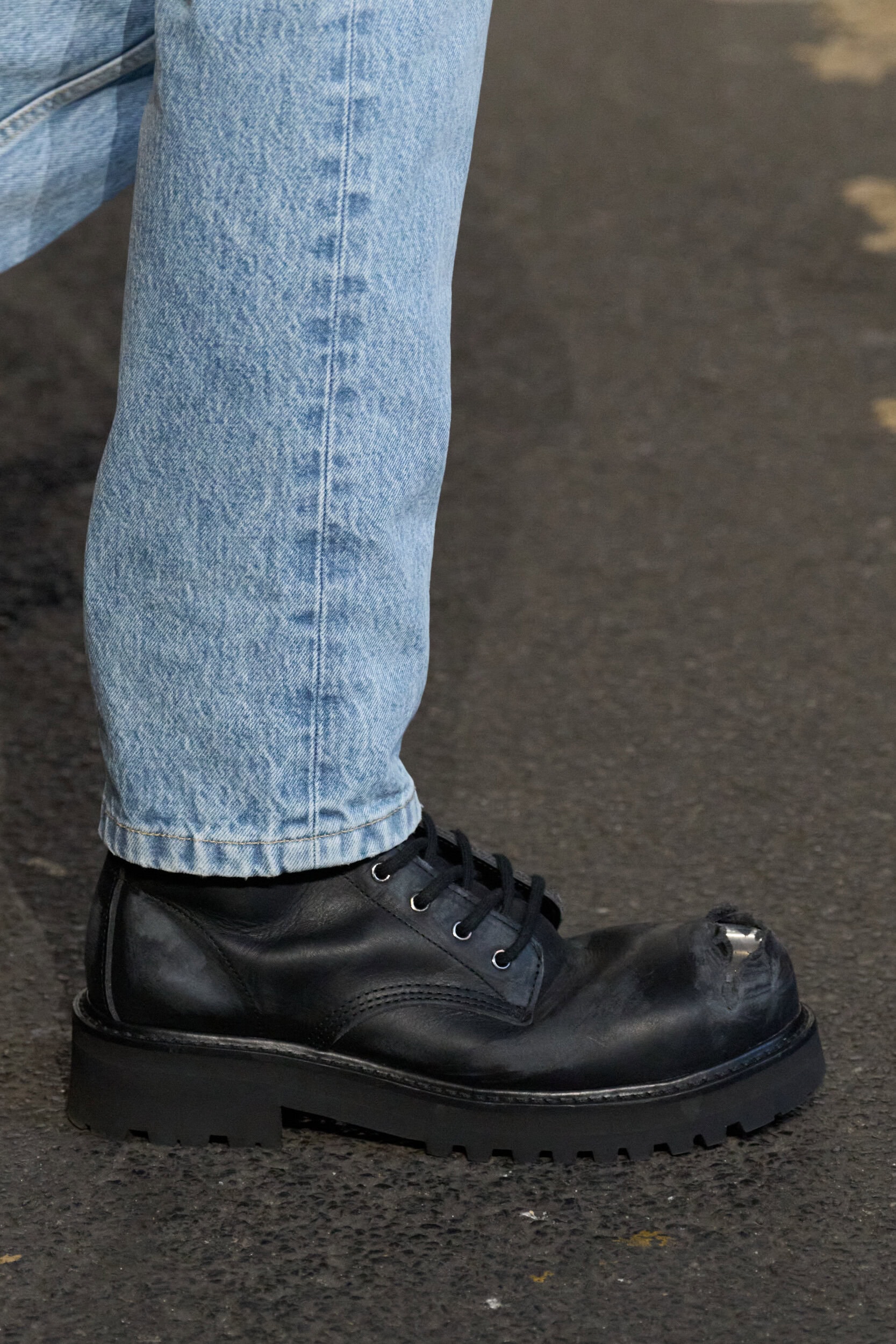 Vetements Spring 2027 Men's Fashion Show Details