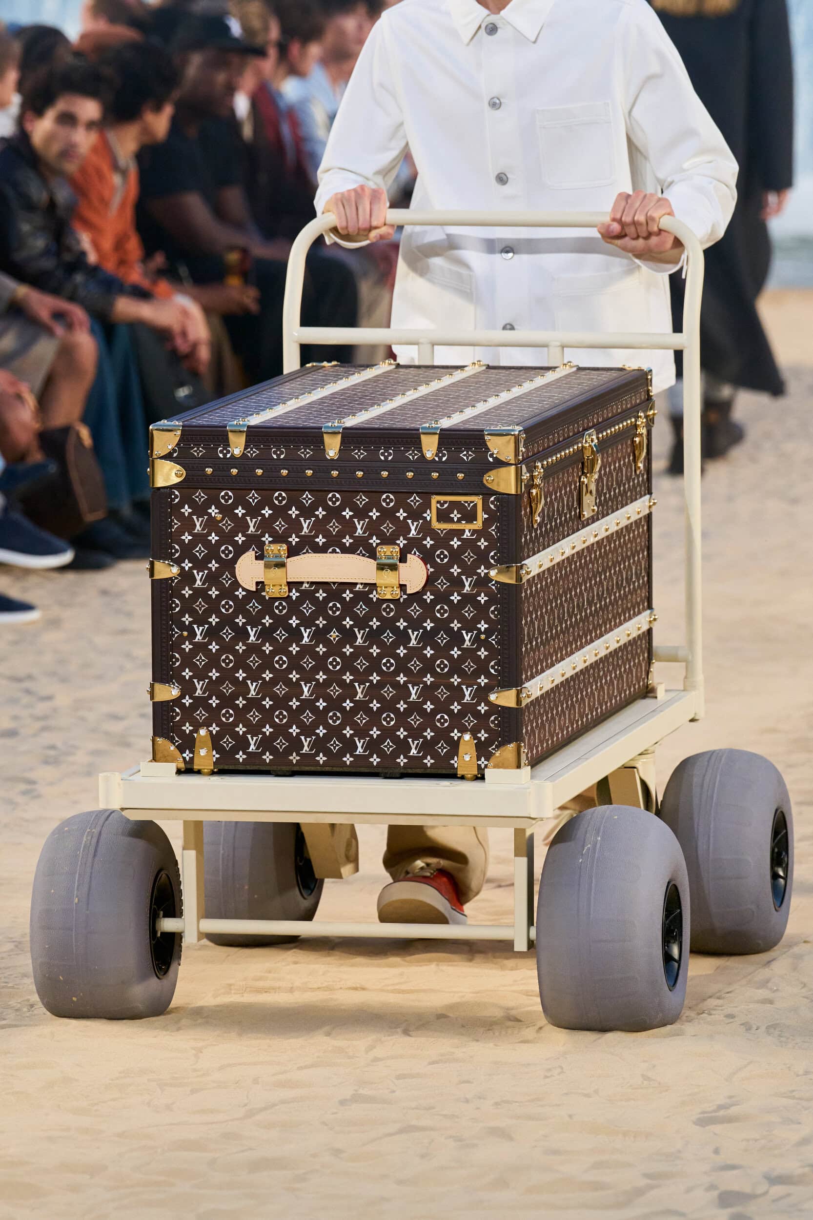 Louis Vuitton Spring 2027 Men's Fashion Show Details