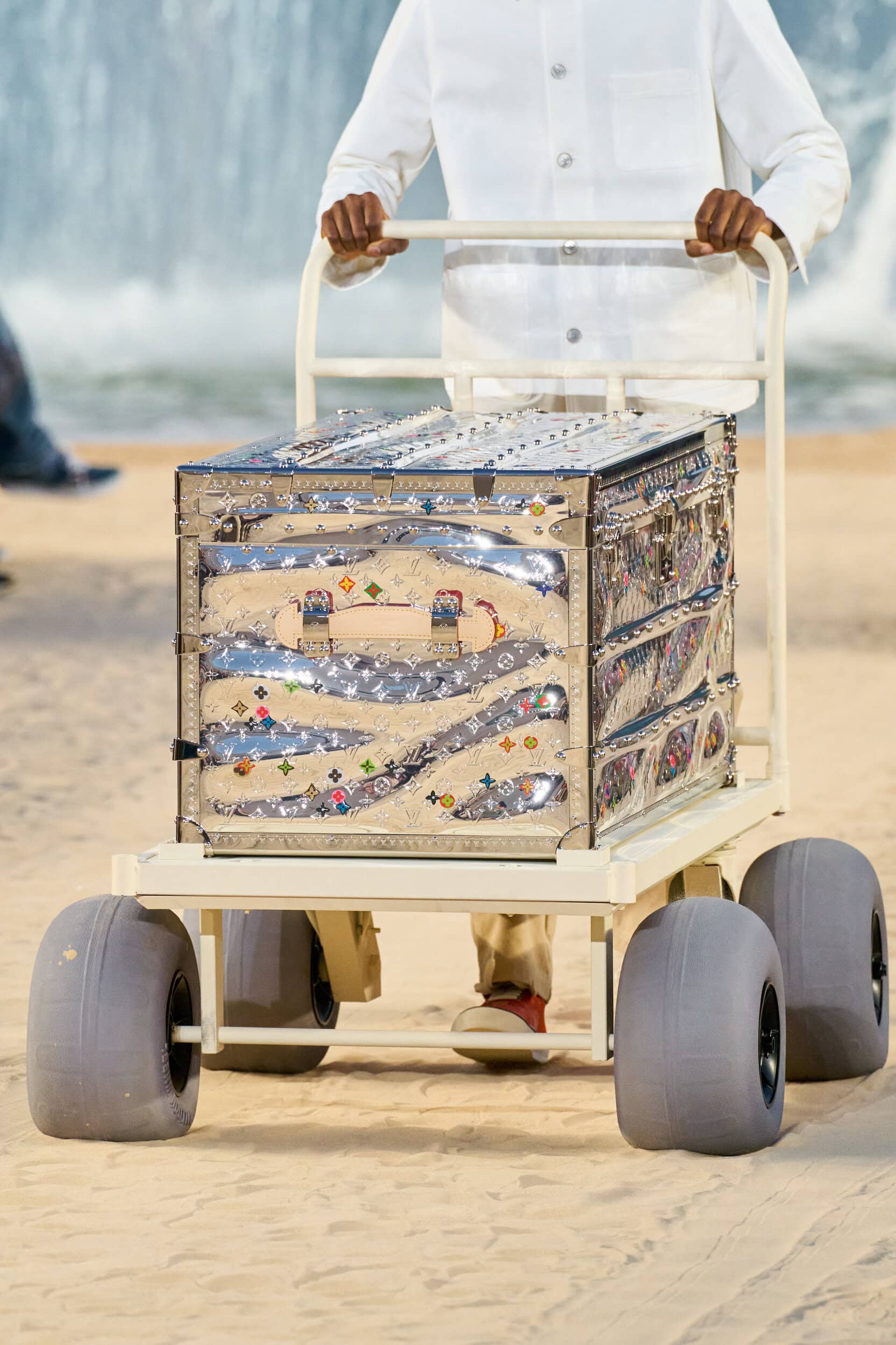 Louis Vuitton Spring 2027 Men's Fashion Show Details