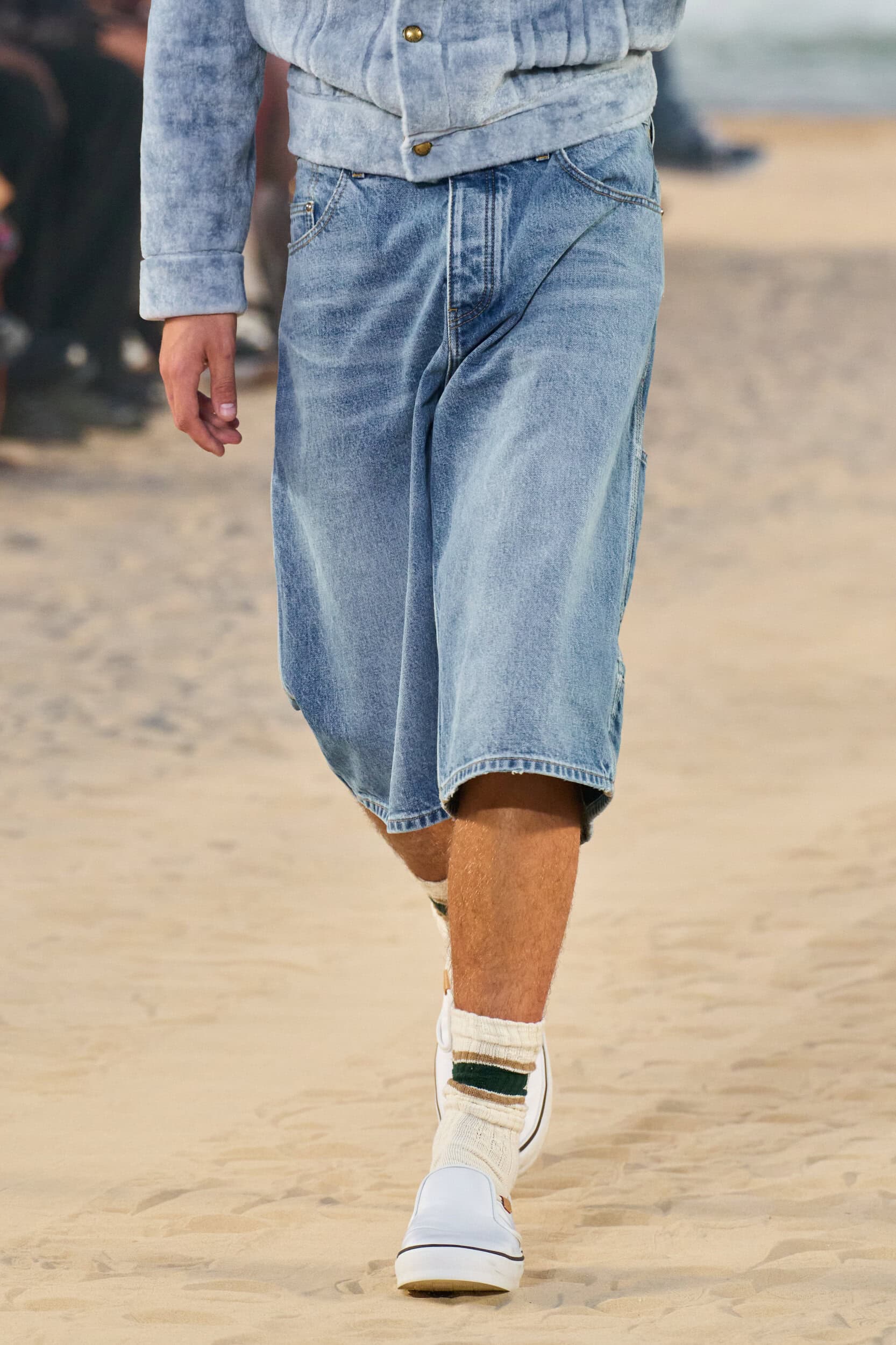Louis Vuitton Spring 2027 Men's Fashion Show Details