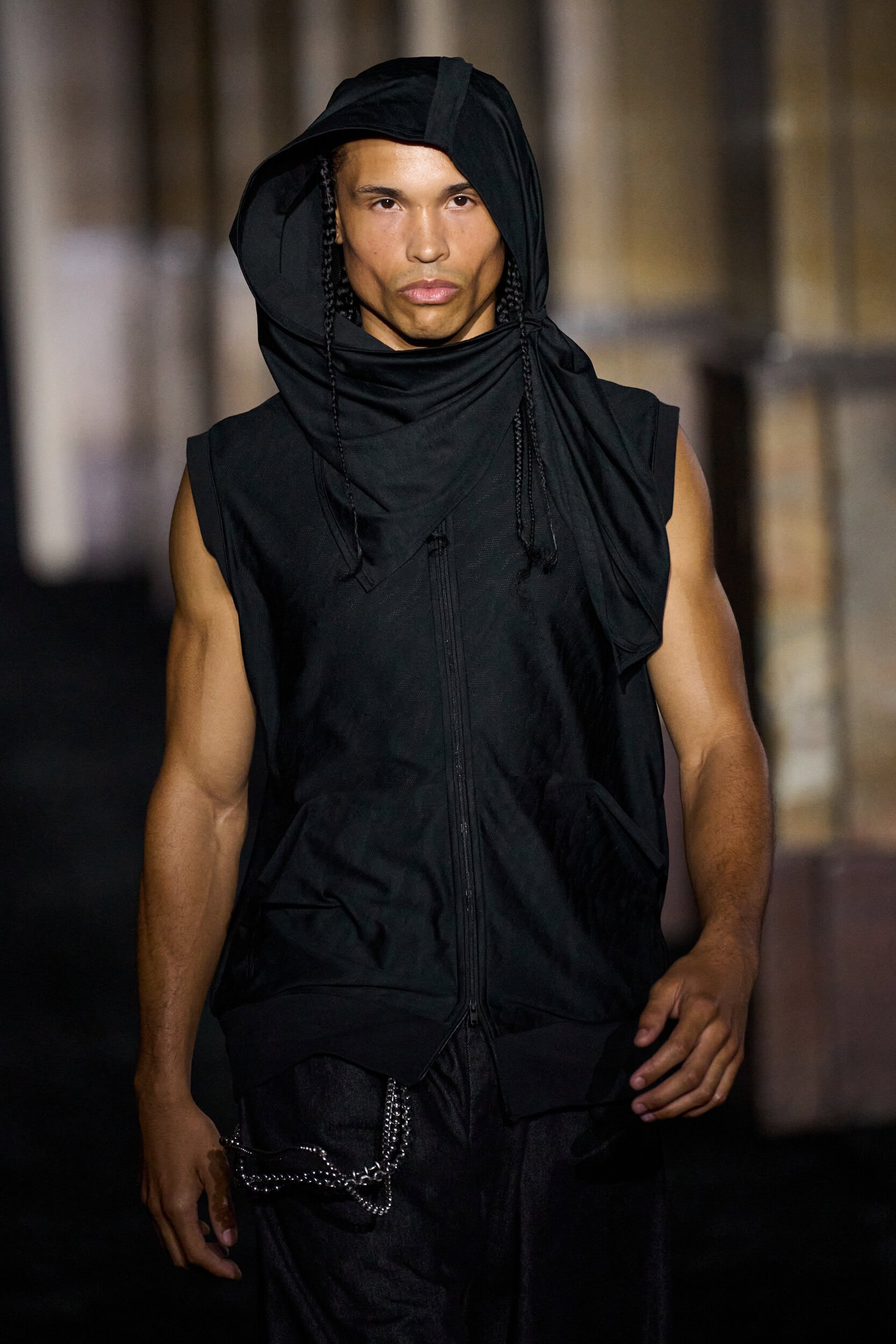 Y-3 Spring 2027 Men's Fashion Show Details
