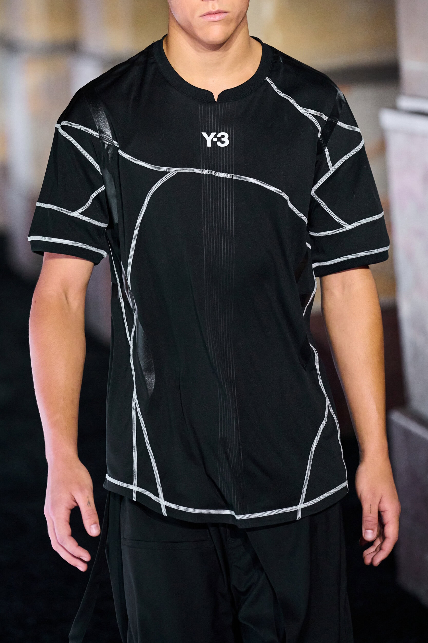 Y-3 Spring 2027 Men's Fashion Show Details