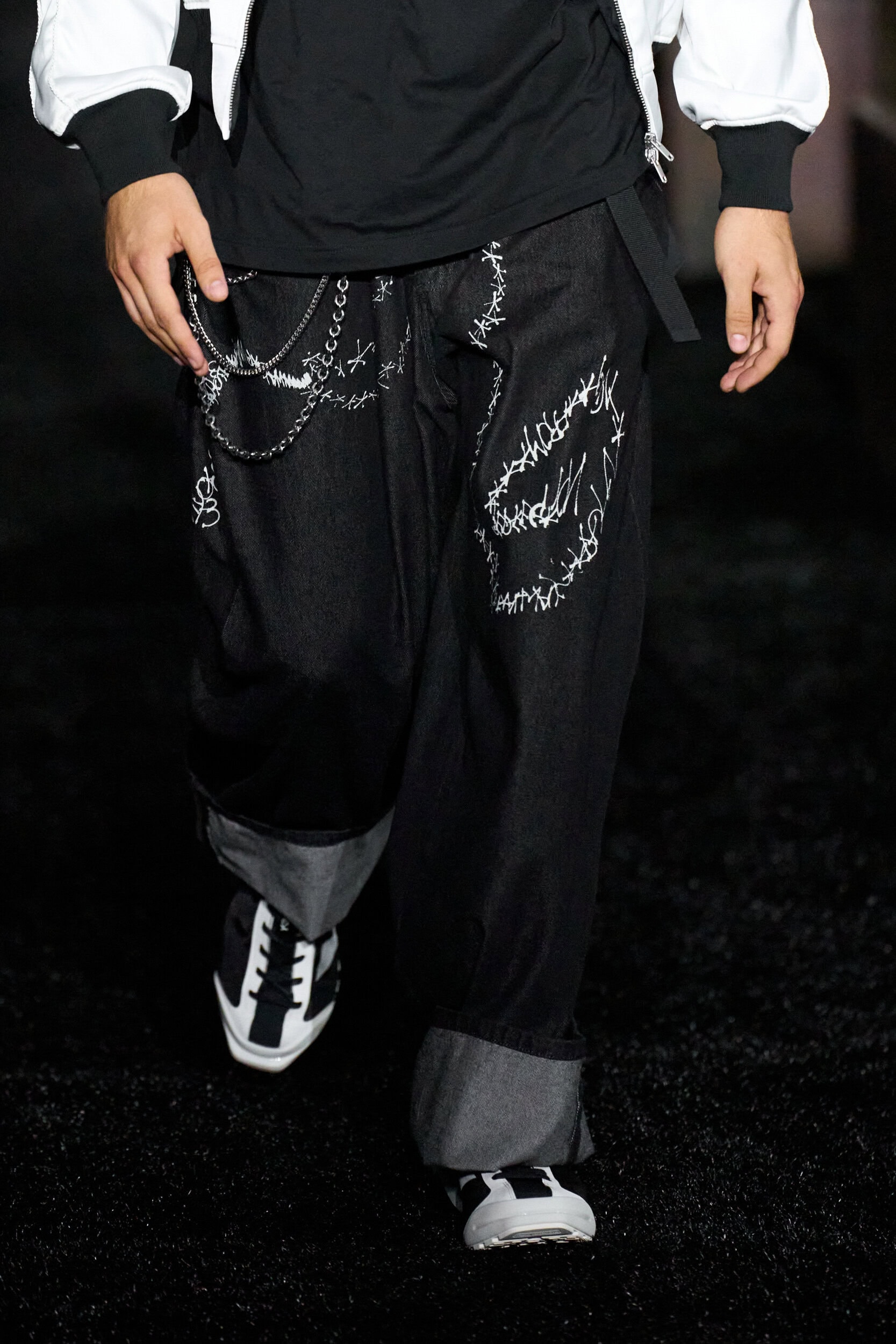Y-3 Spring 2027 Men's Fashion Show Details