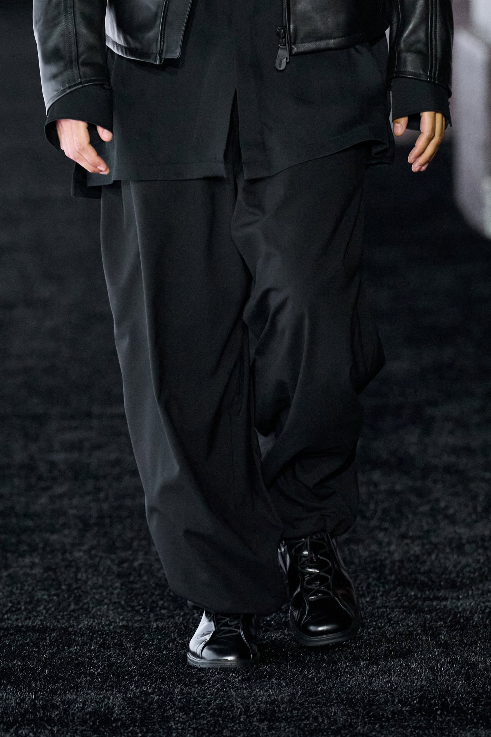 Y-3 Spring 2027 Men's Fashion Show Details