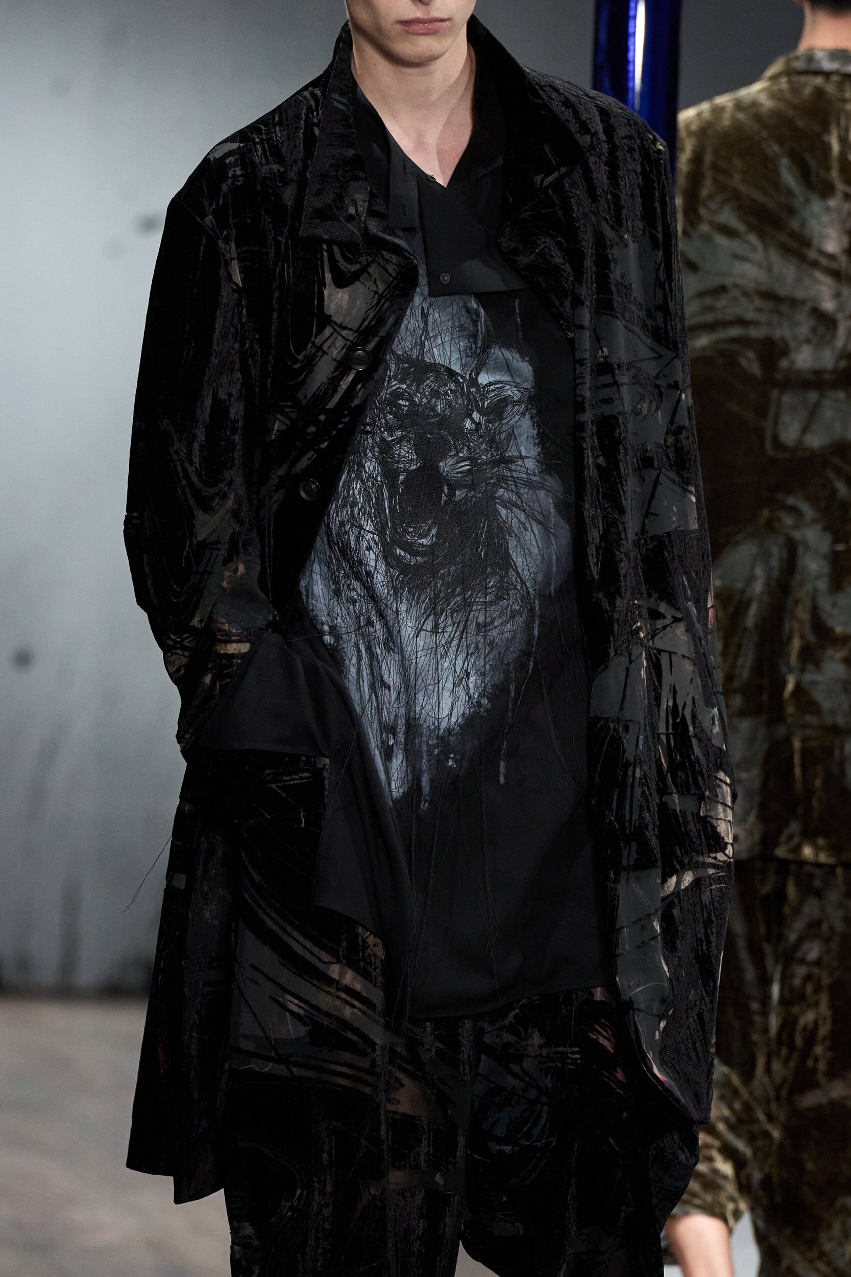 Yohji Yamamoto Spring 2027 Men's Fashion Show Details