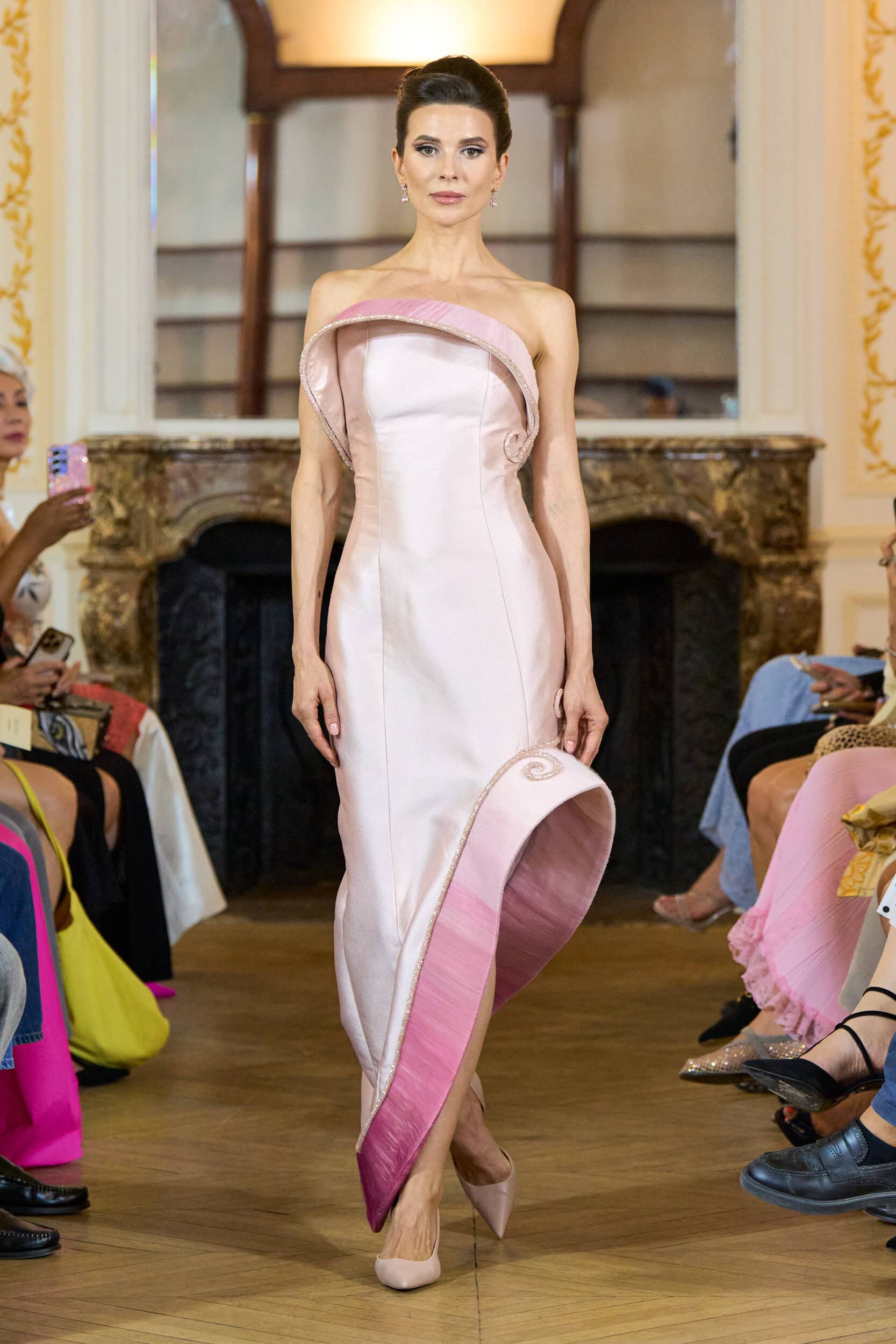 Dana Almulla Fall 2026 Couture Fashion Show