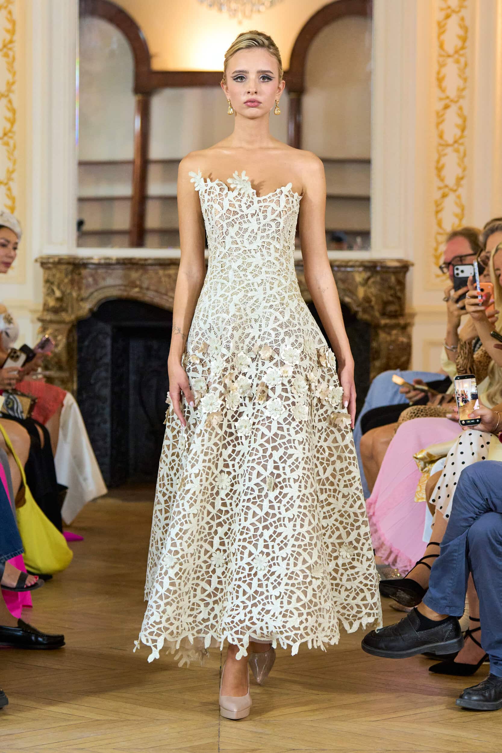 Dana Almulla Fall 2026 Couture Fashion Show