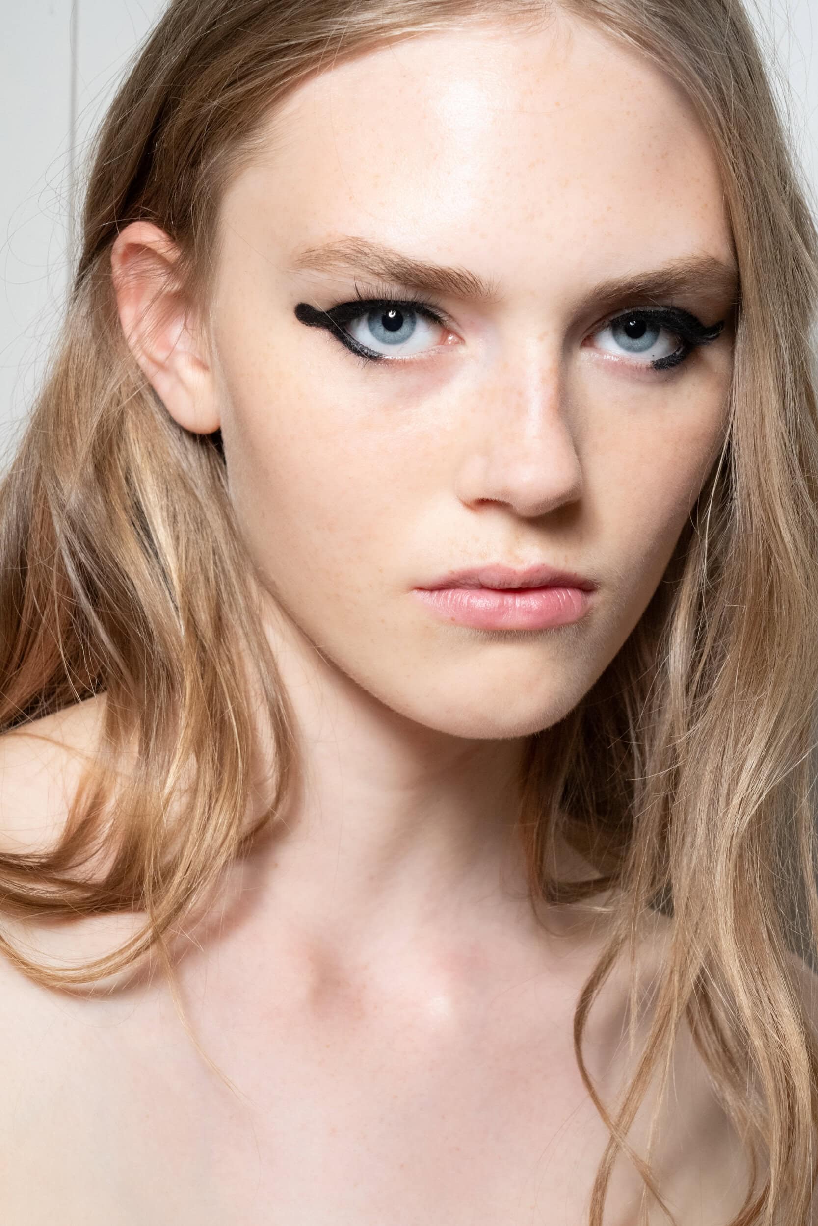 Ardazaei Fall 2026 Couture Fashion Show Backstage