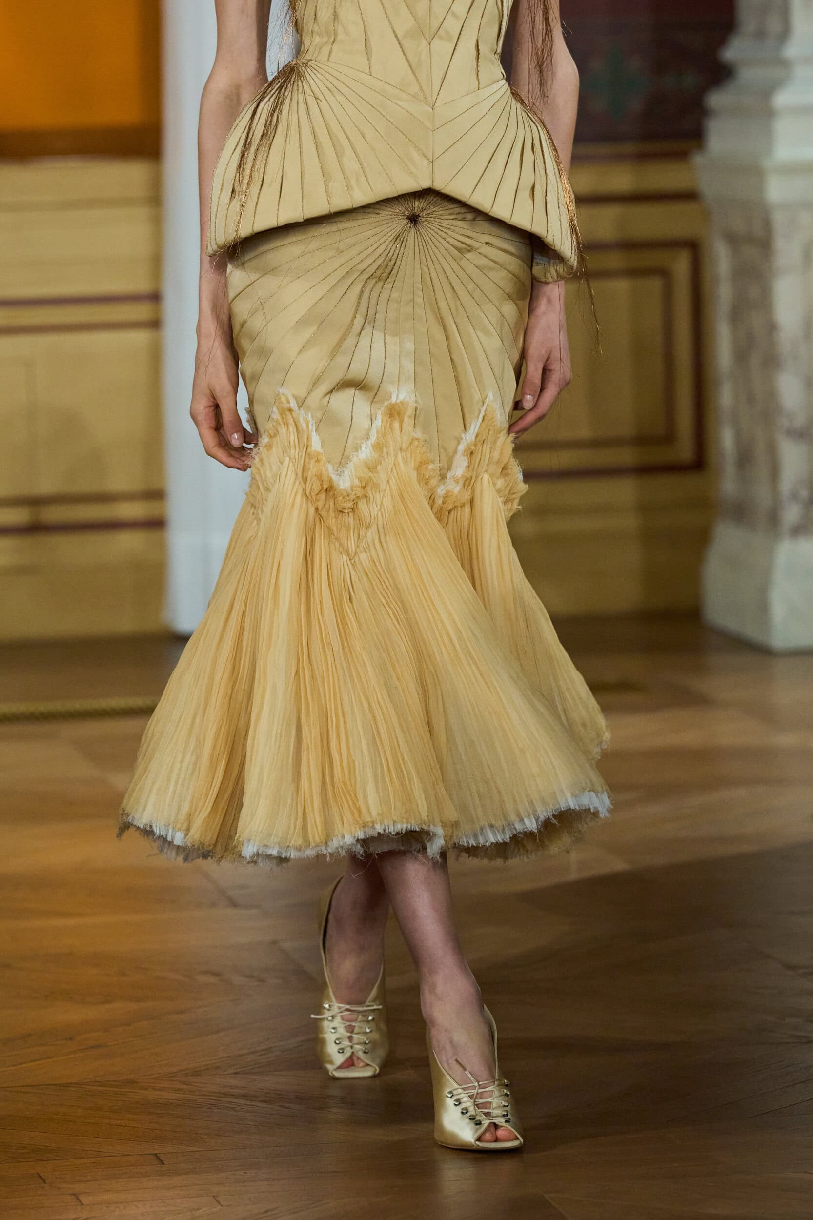 Ardazaei Fall 2026 Couture Fashion Show Details