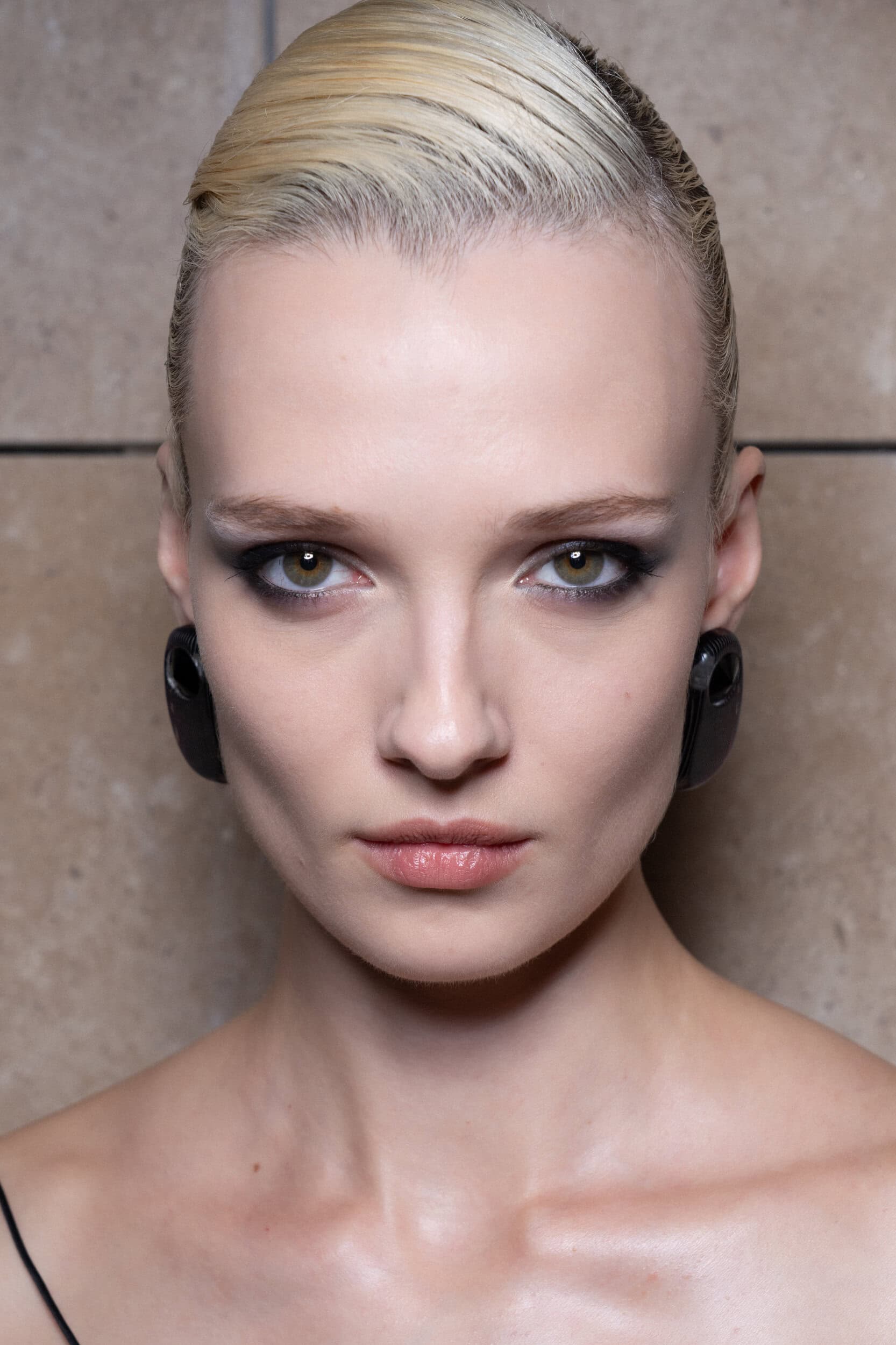 Giorgio Armani Prive Fall 2026 Couture Fashion Show Backstage
