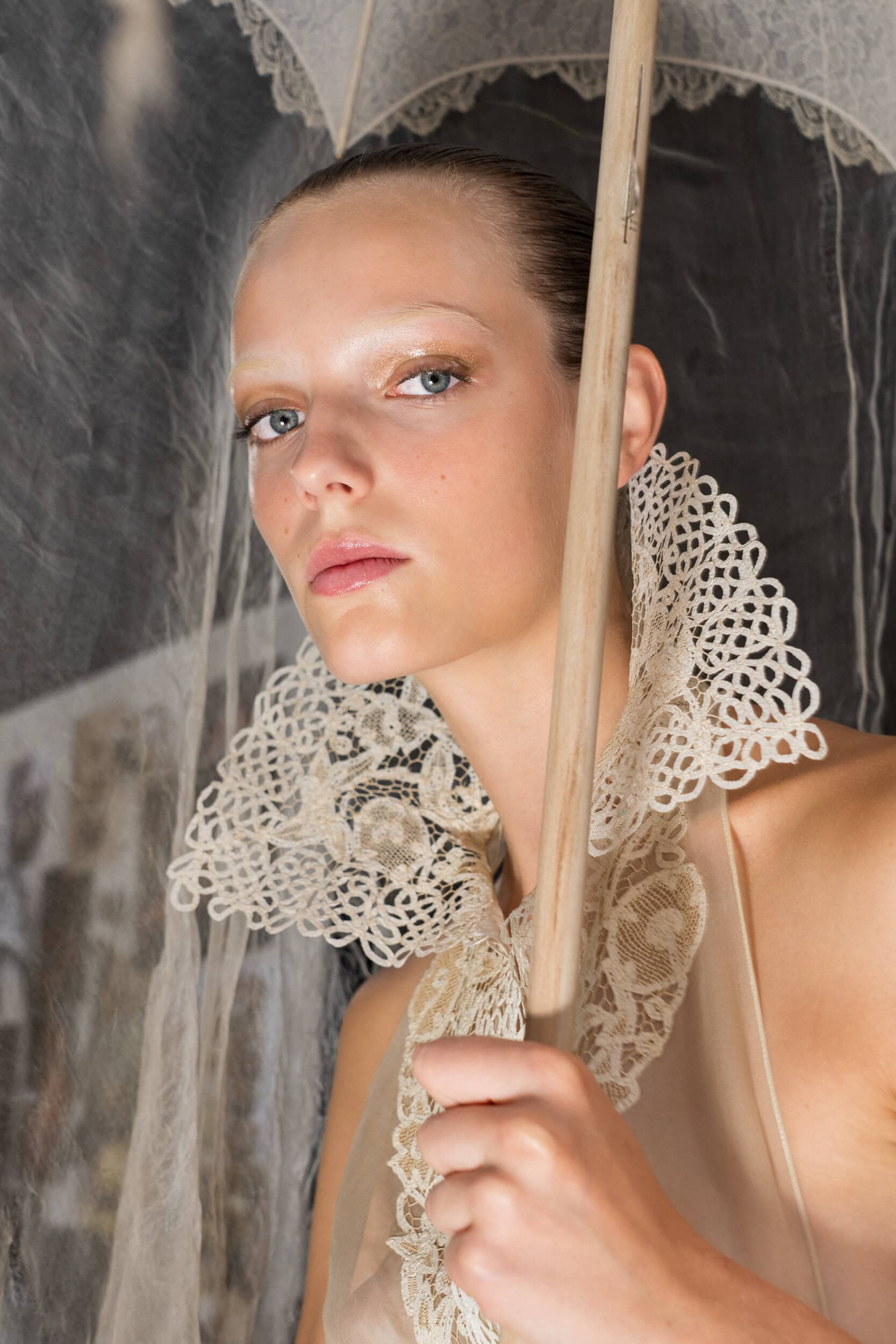 Ashi Studio Fall 2026 Couture Fashion Show Backstage
