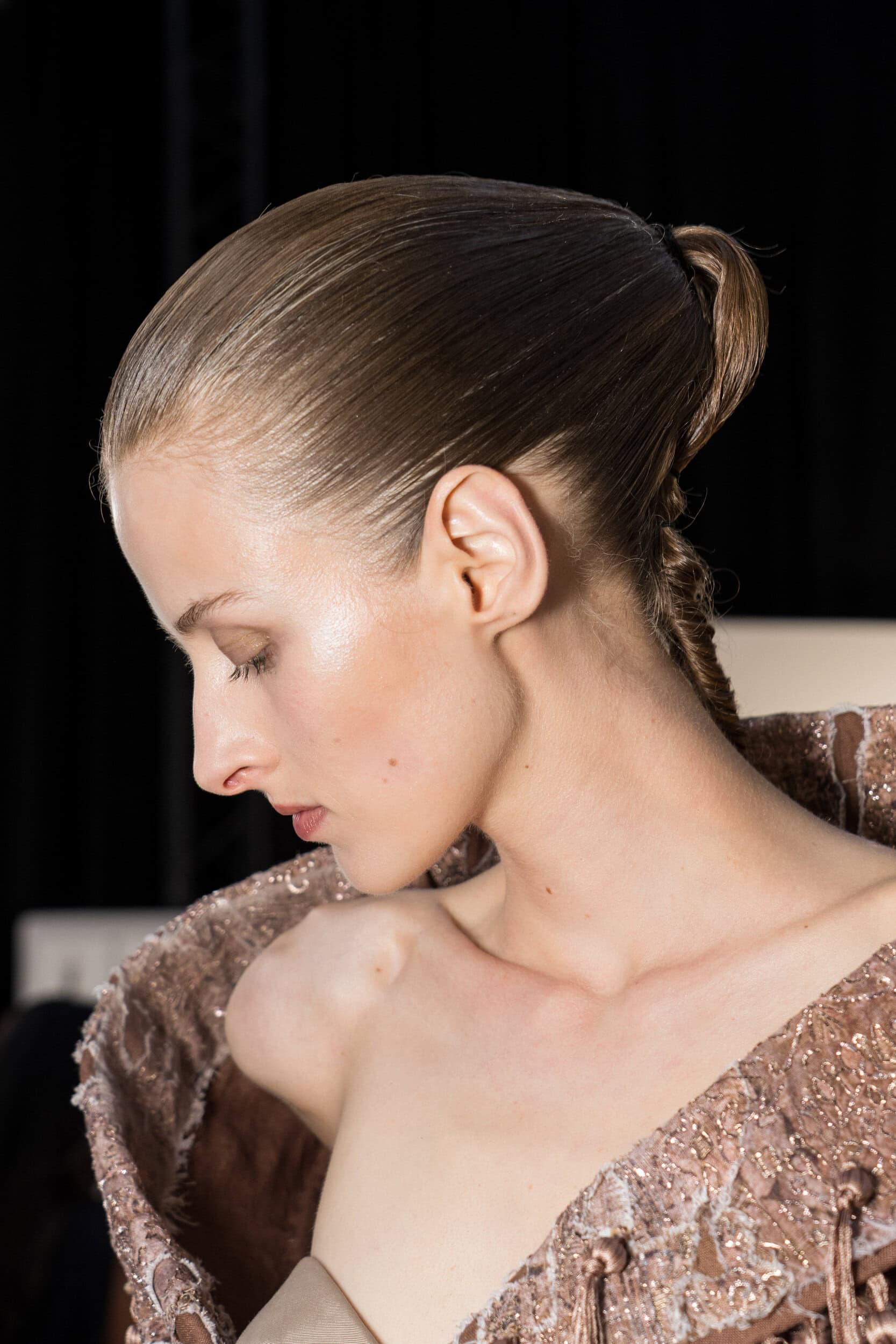 Ashi Studio Fall 2026 Couture Fashion Show Backstage