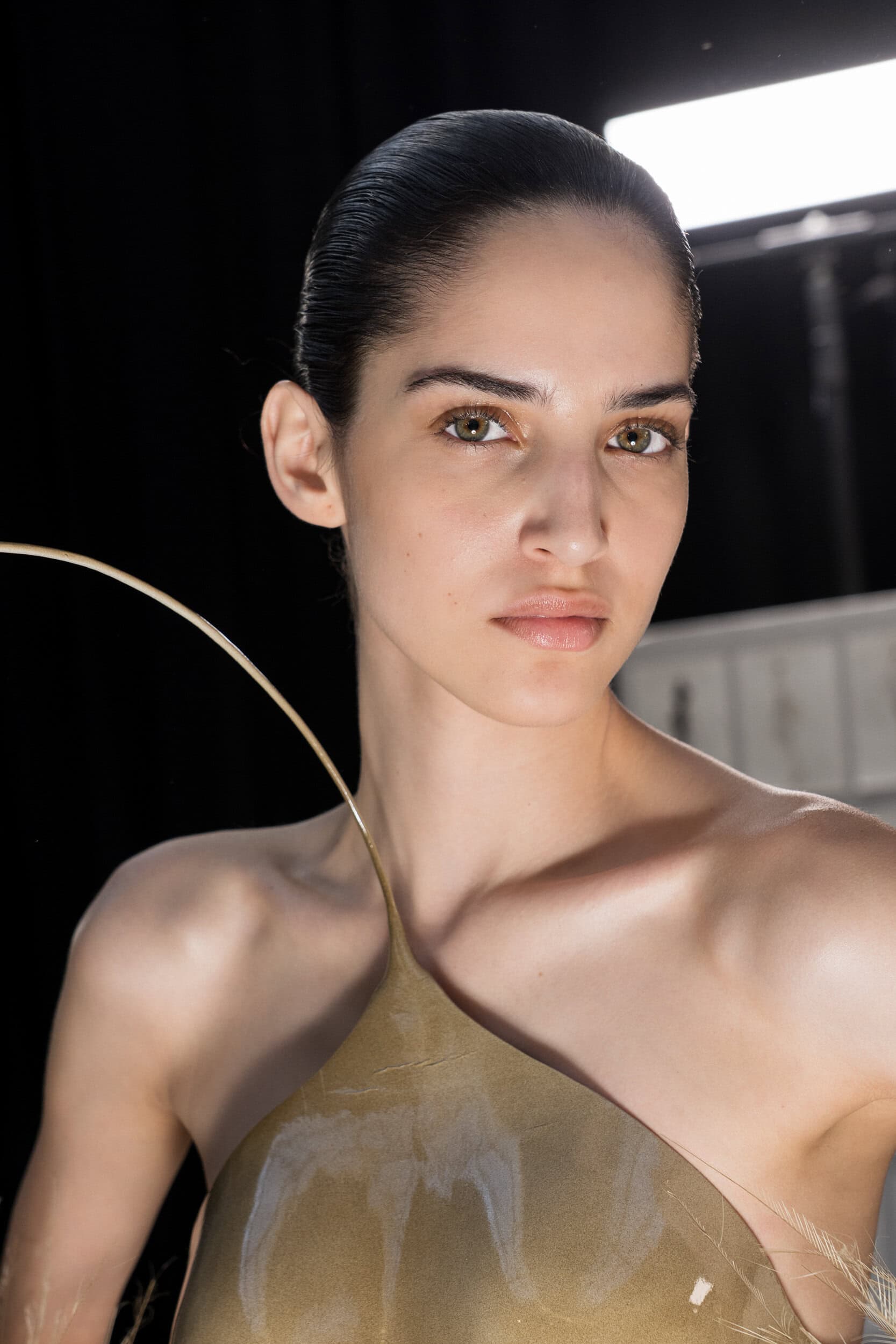 Ashi Studio Fall 2026 Couture Fashion Show Backstage