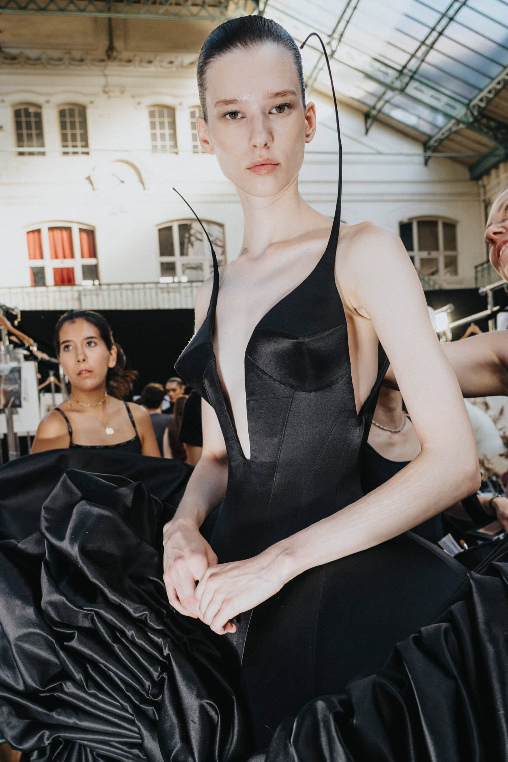Ashi Studio Fall 2026 Couture Fashion Show Backstage