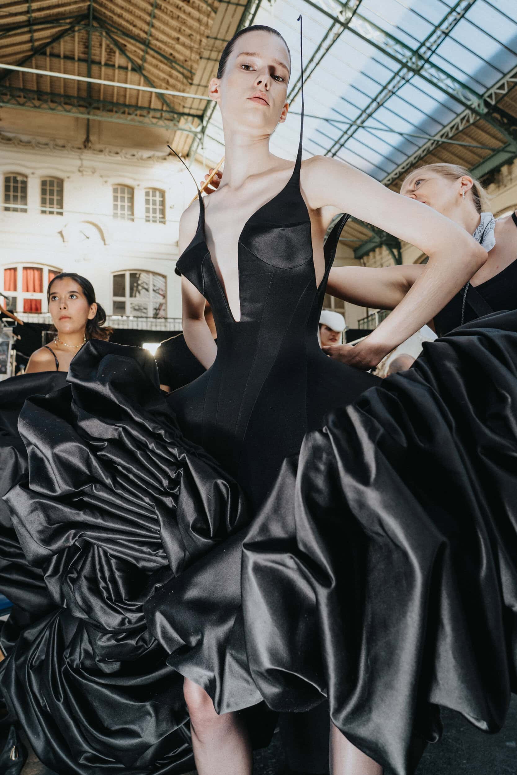 Ashi Studio Fall 2026 Couture Fashion Show Backstage