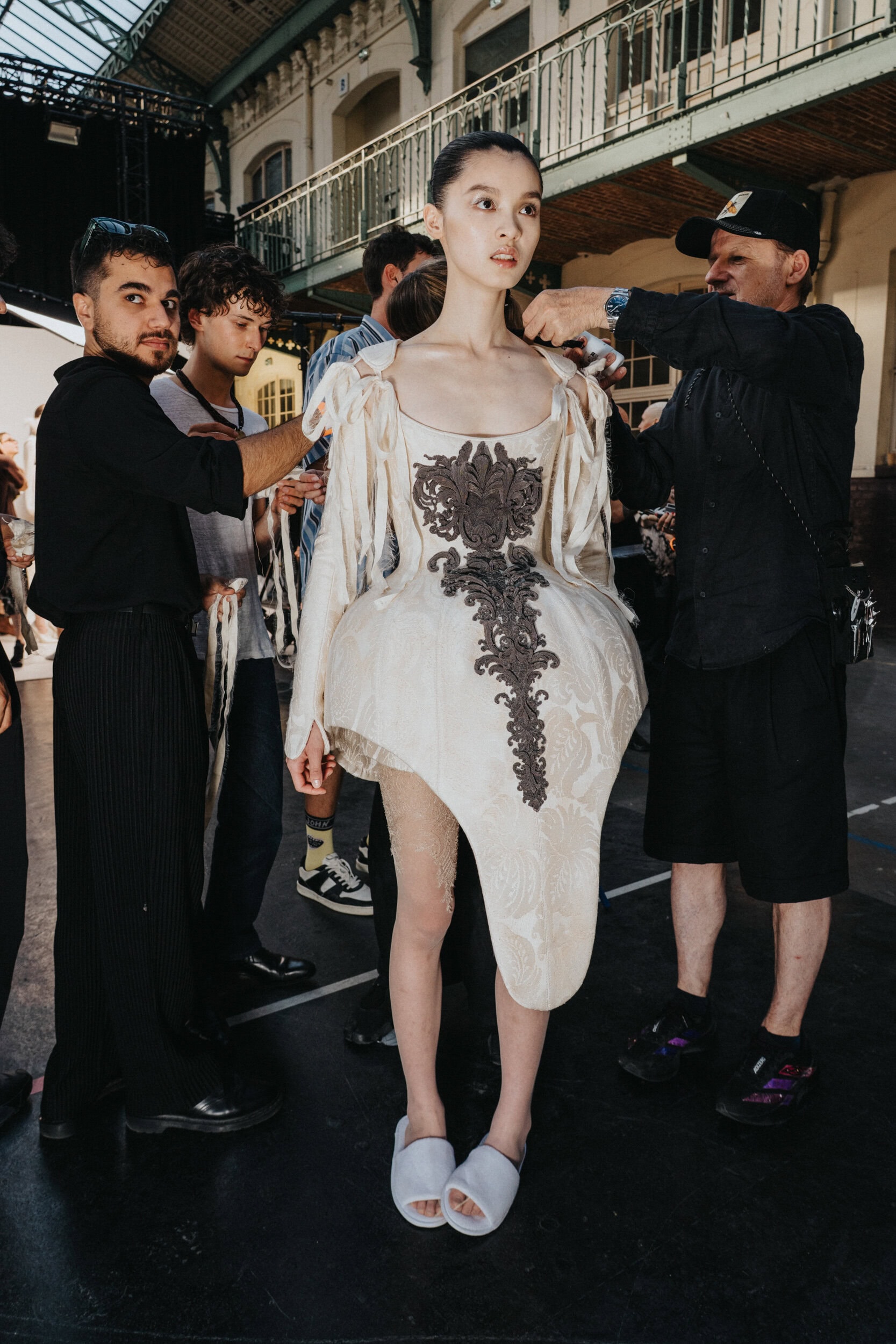 Ashi Studio Fall 2026 Couture Fashion Show Backstage