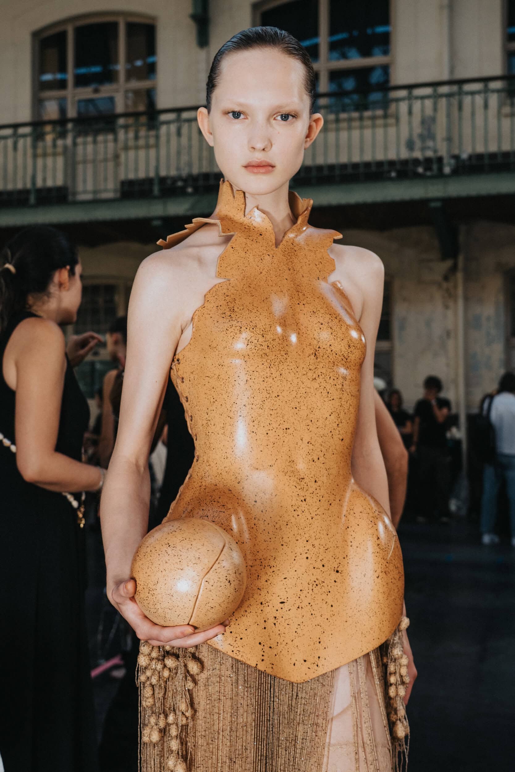 Ashi Studio Fall 2026 Couture Fashion Show Backstage