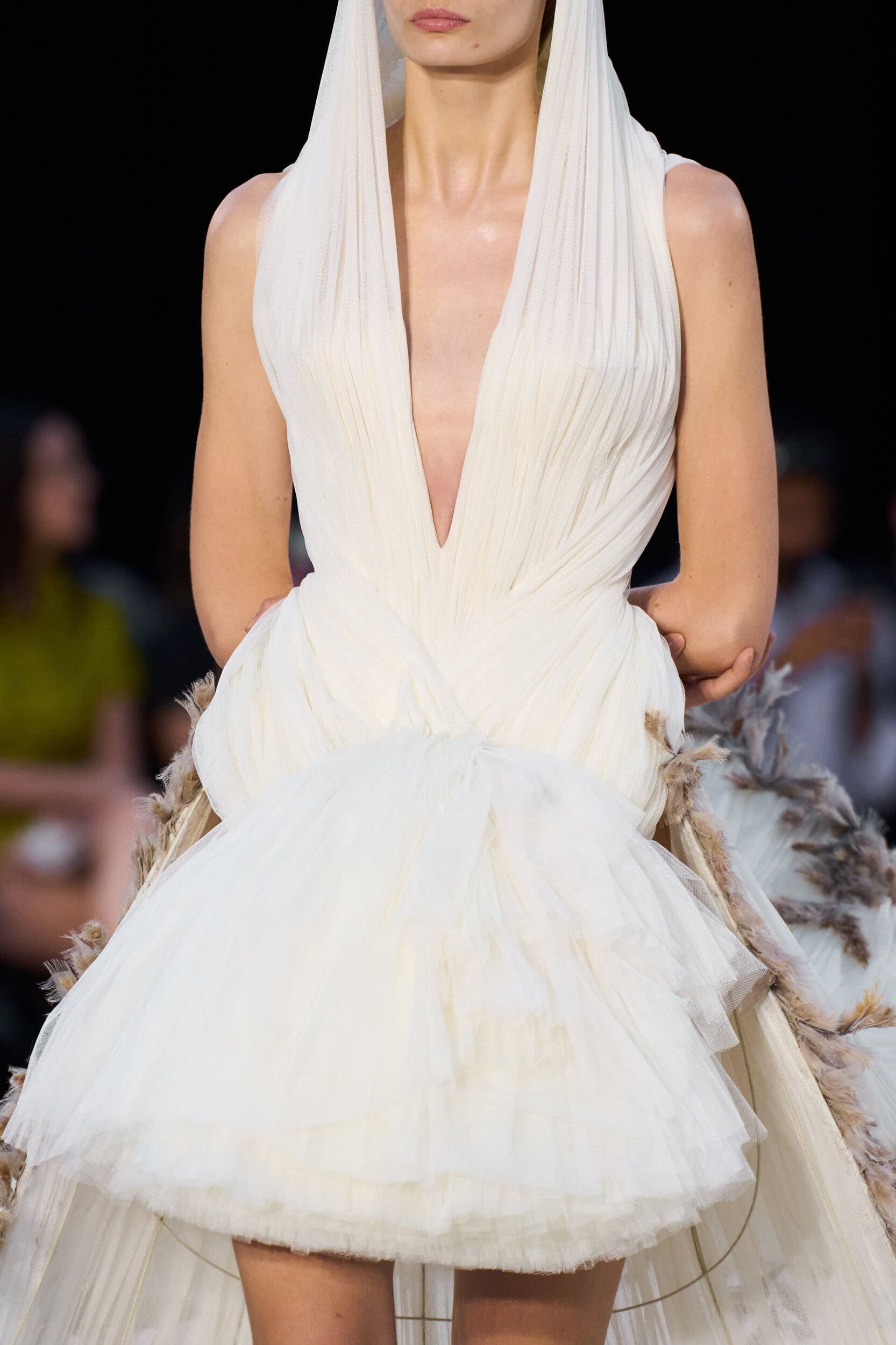 Ashi Studio Fall 2026 Couture Fashion Show Details