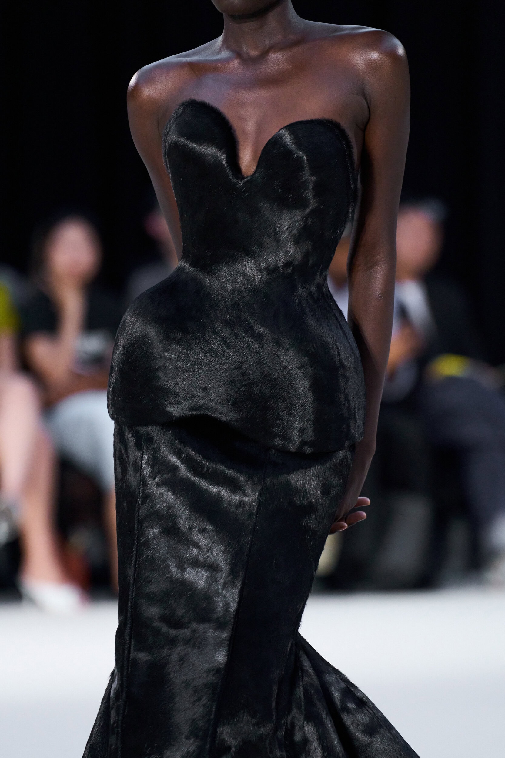 Ashi Studio Fall 2026 Couture Fashion Show Details