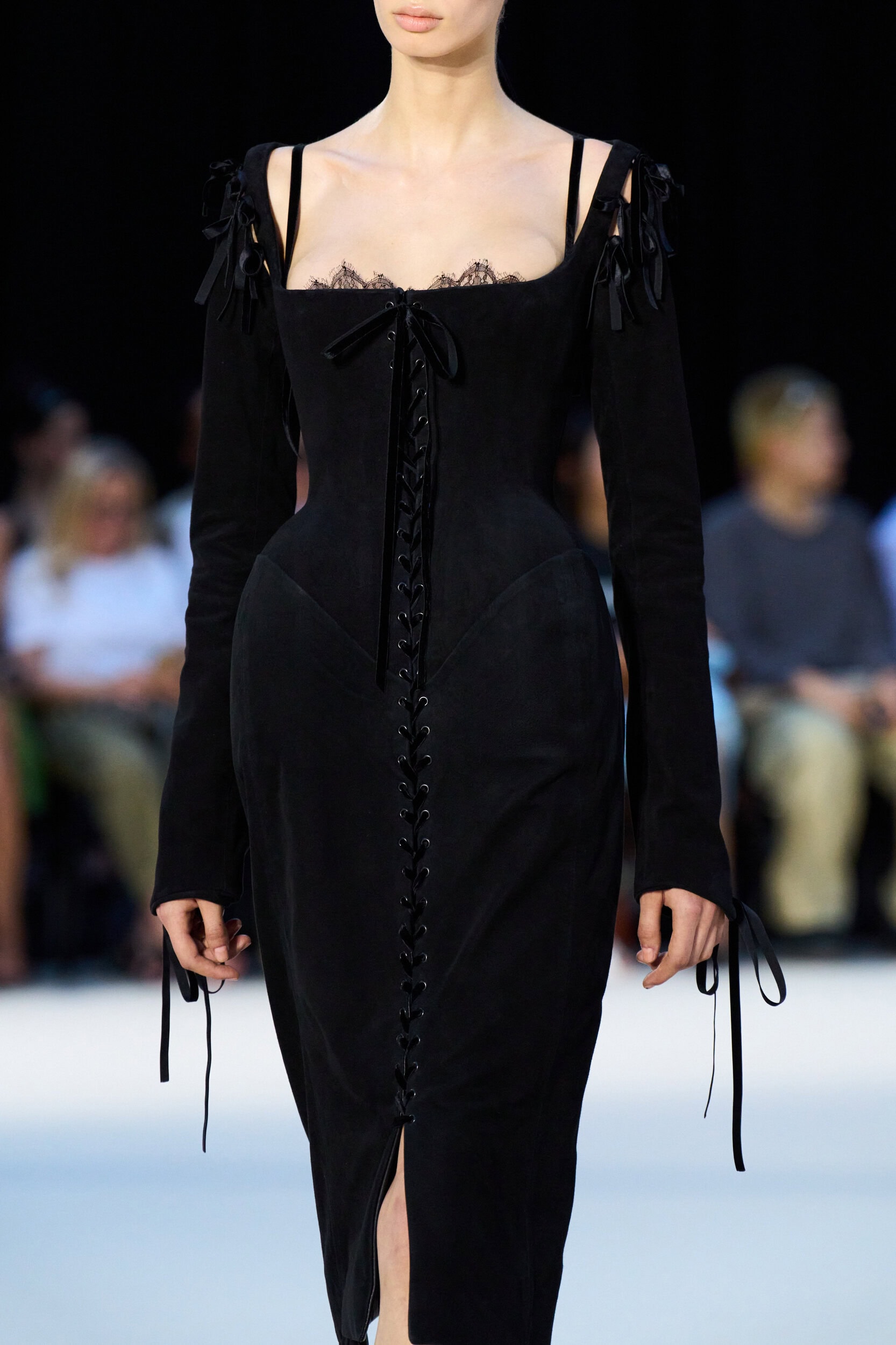 Ashi Studio Fall 2026 Couture Fashion Show Details