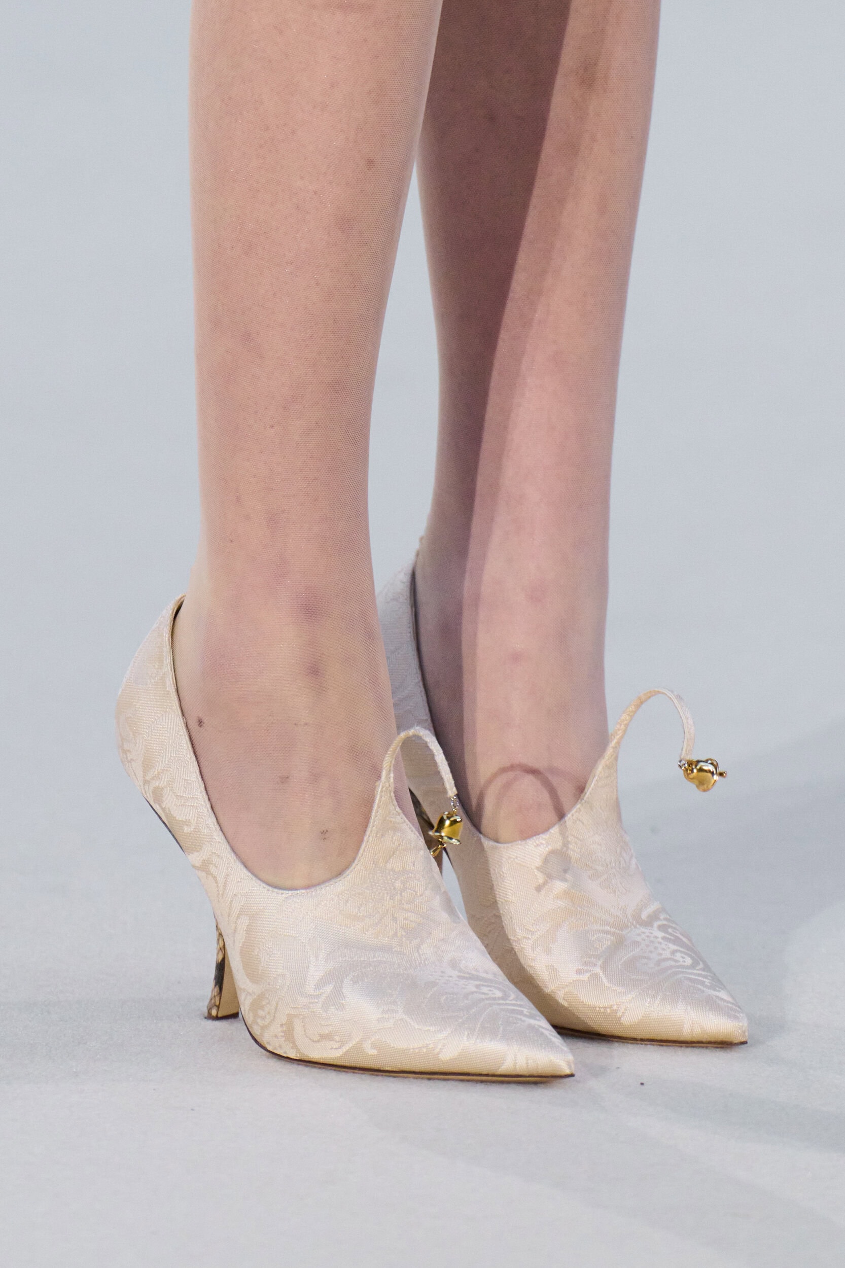 Ashi Studio Fall 2026 Couture Fashion Show Details