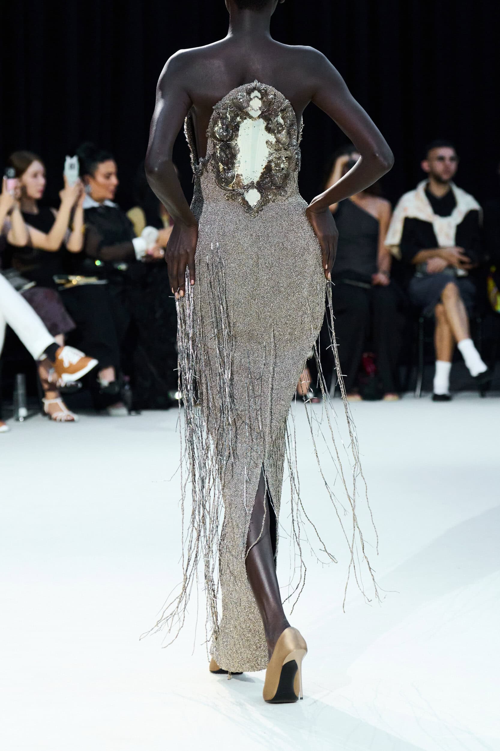 Ashi Studio Fall 2026 Couture Fashion Show Details