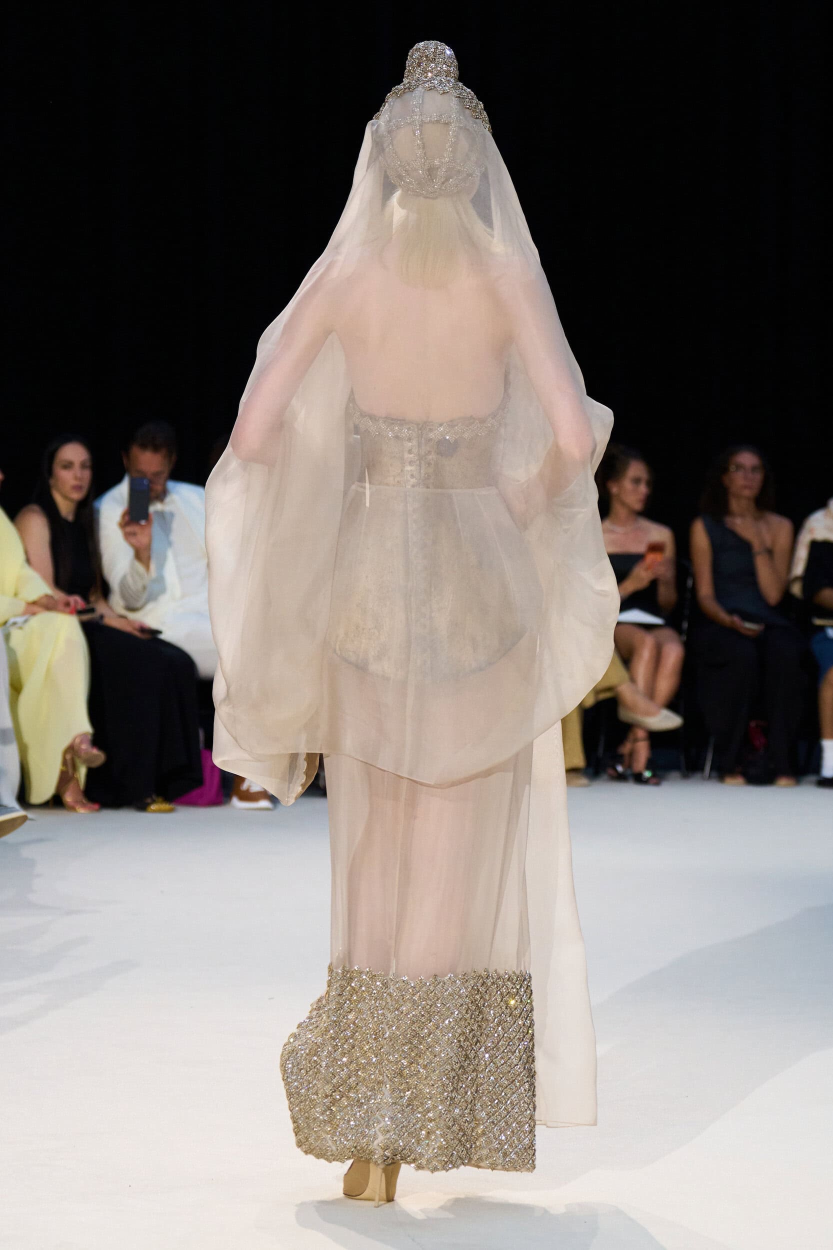 Ashi Studio Fall 2026 Couture Fashion Show Details