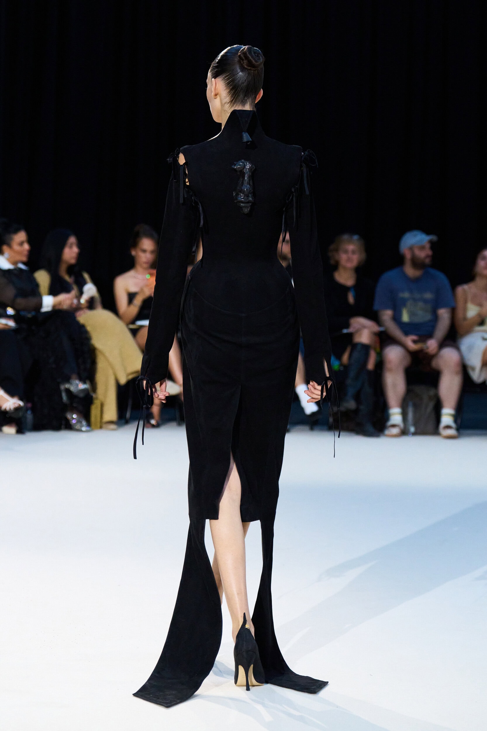 Ashi Studio Fall 2026 Couture Fashion Show Details