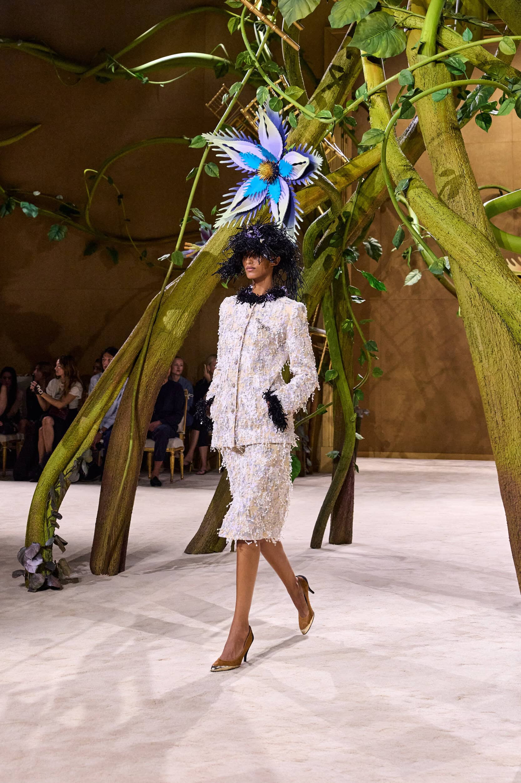 Chanel Fall 2026 Couture Fashion Show Atmosphere