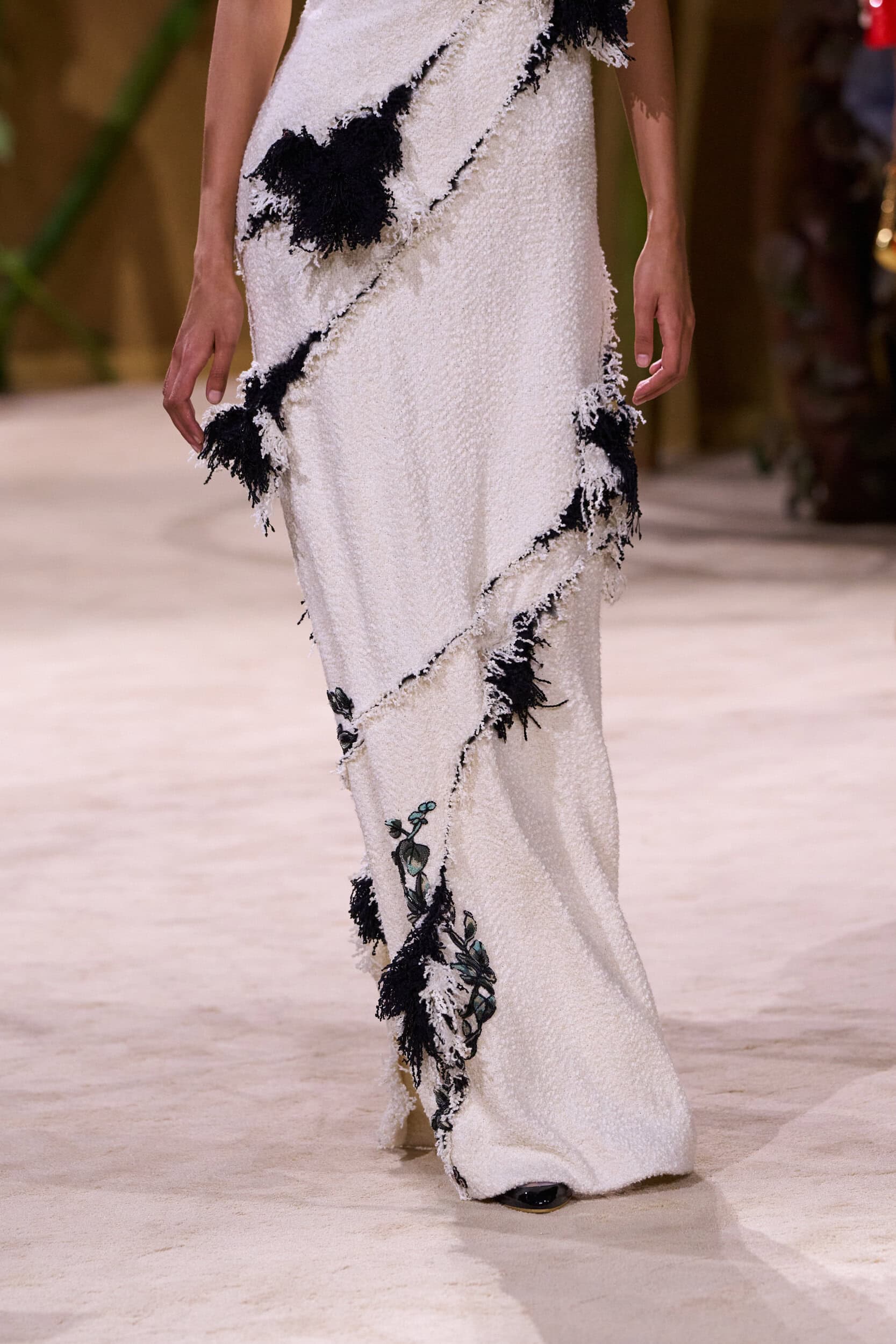 Chanel Fall 2026 Couture Fashion Show Details