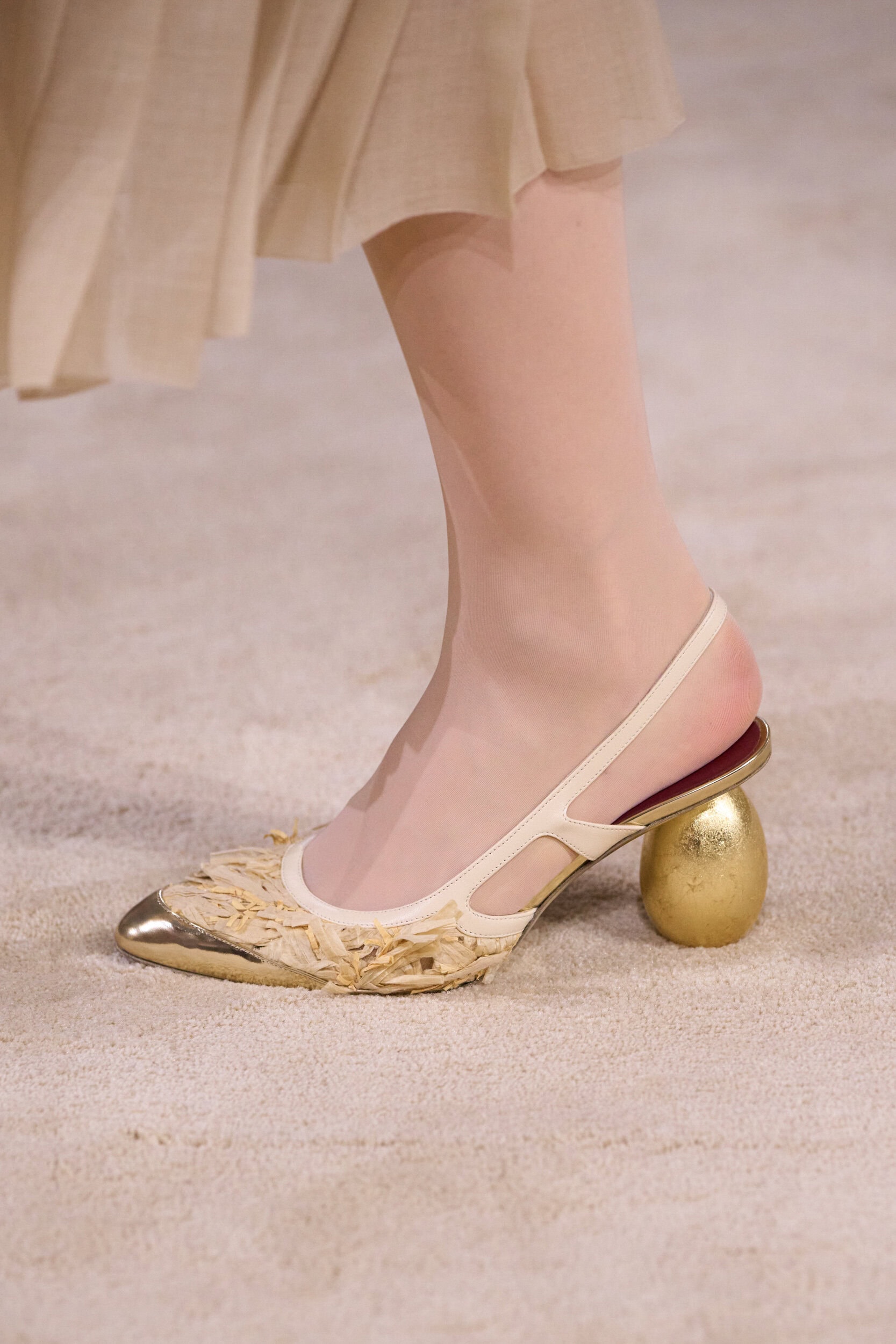 Chanel Fall 2026 Couture Fashion Show Details