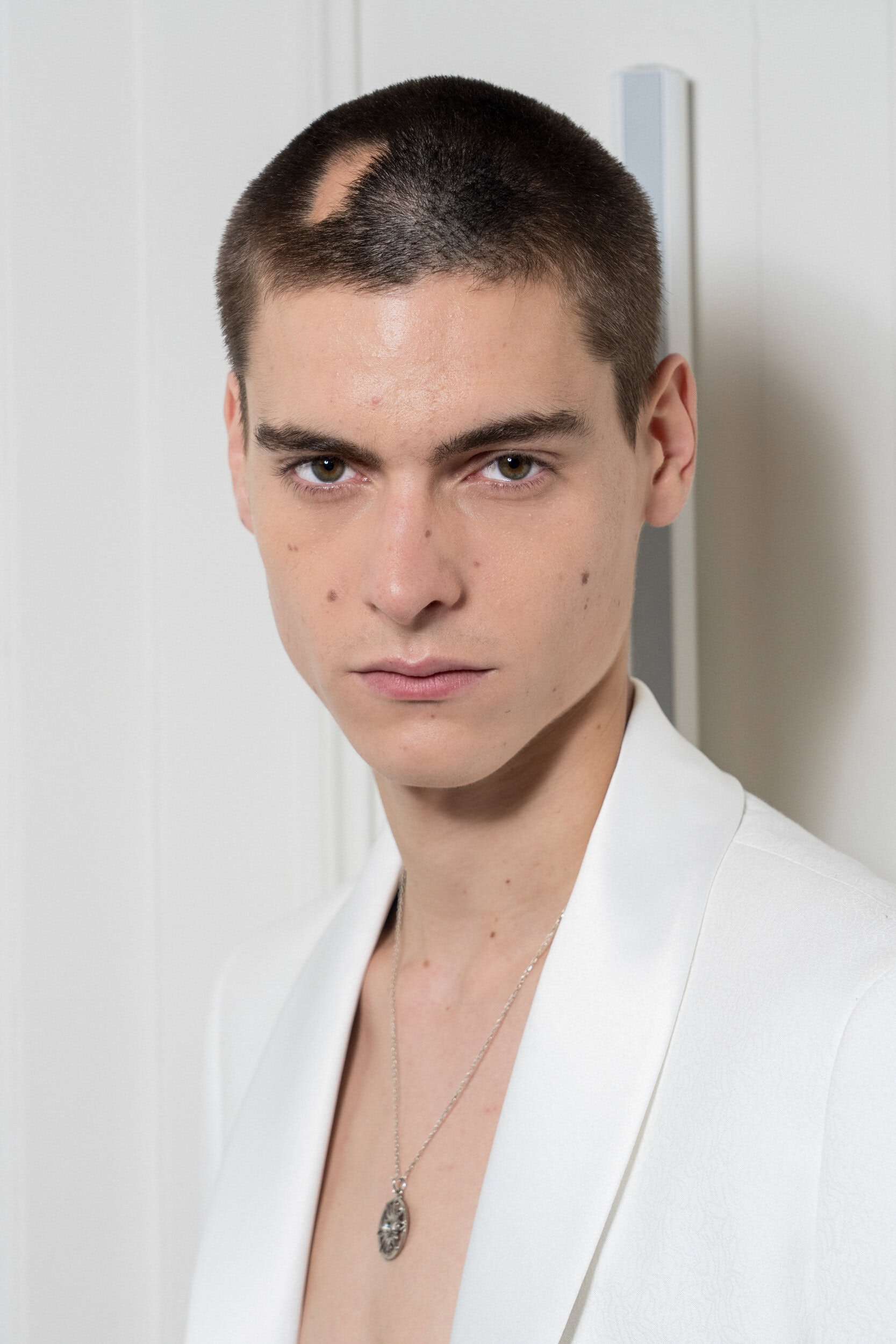 Peet Dullaert Fall 2026 Couture Fashion Show Backstage