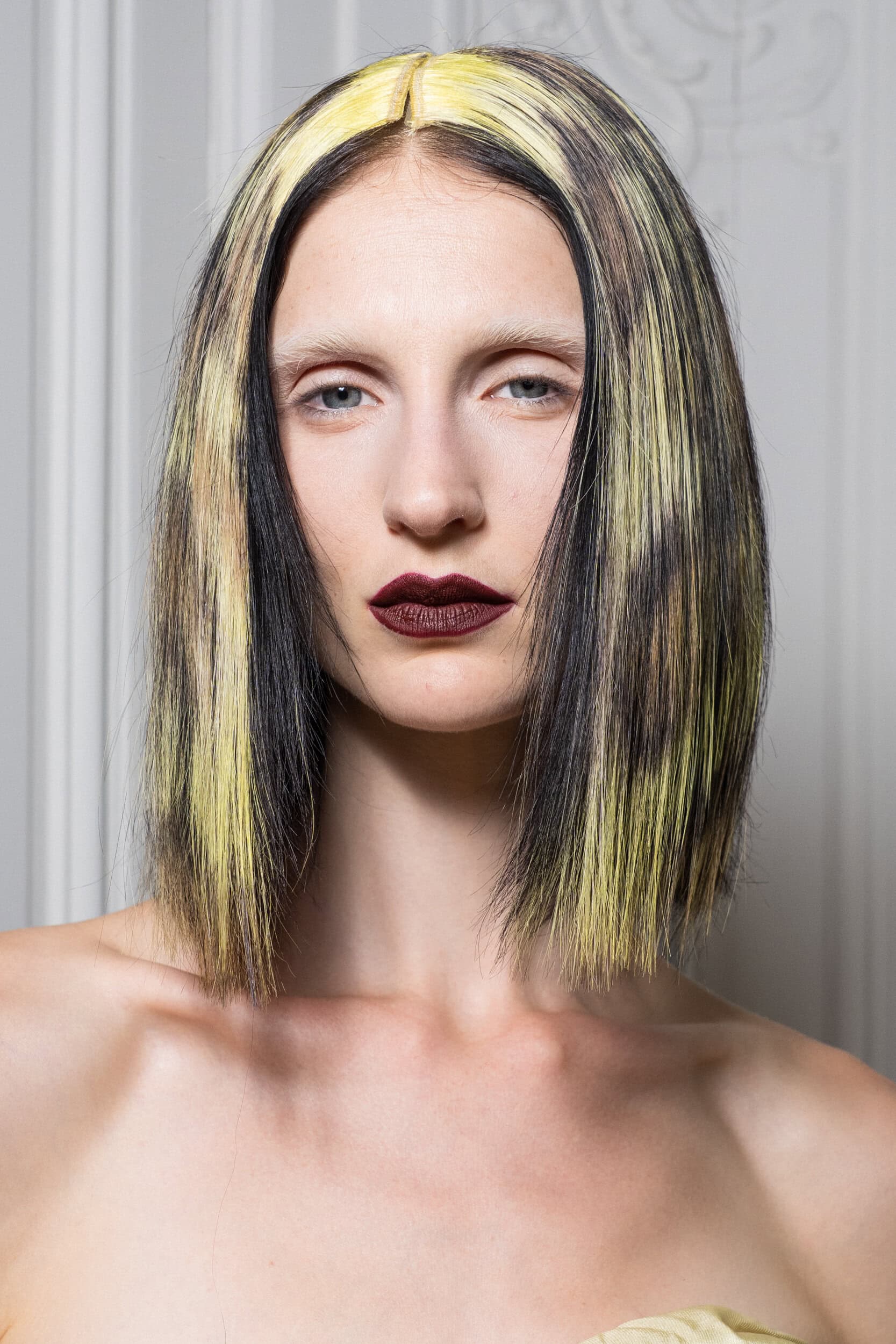Peet Dullaert Fall 2026 Couture Fashion Show Backstage