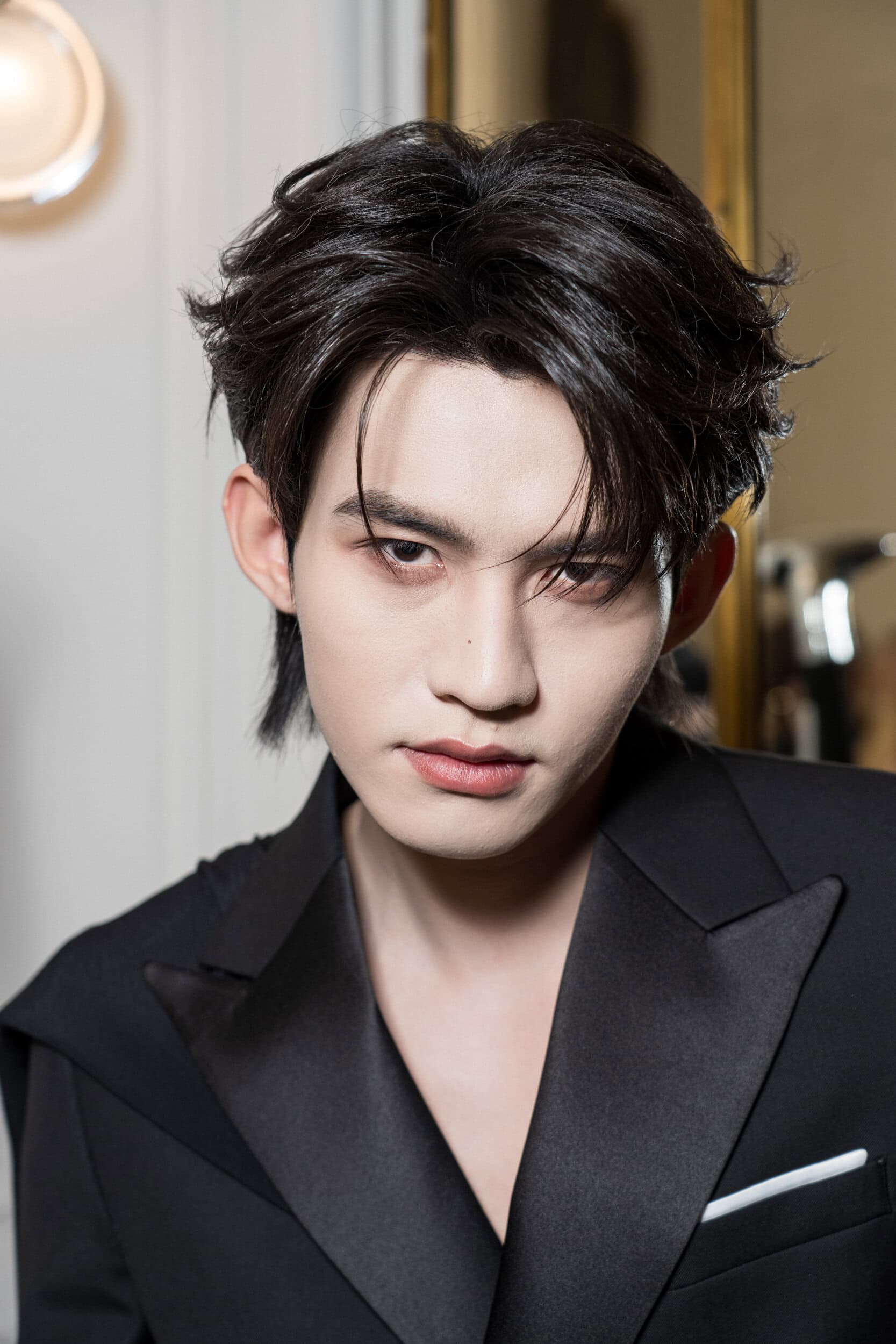 Peet Dullaert Fall 2026 Couture Fashion Show Backstage
