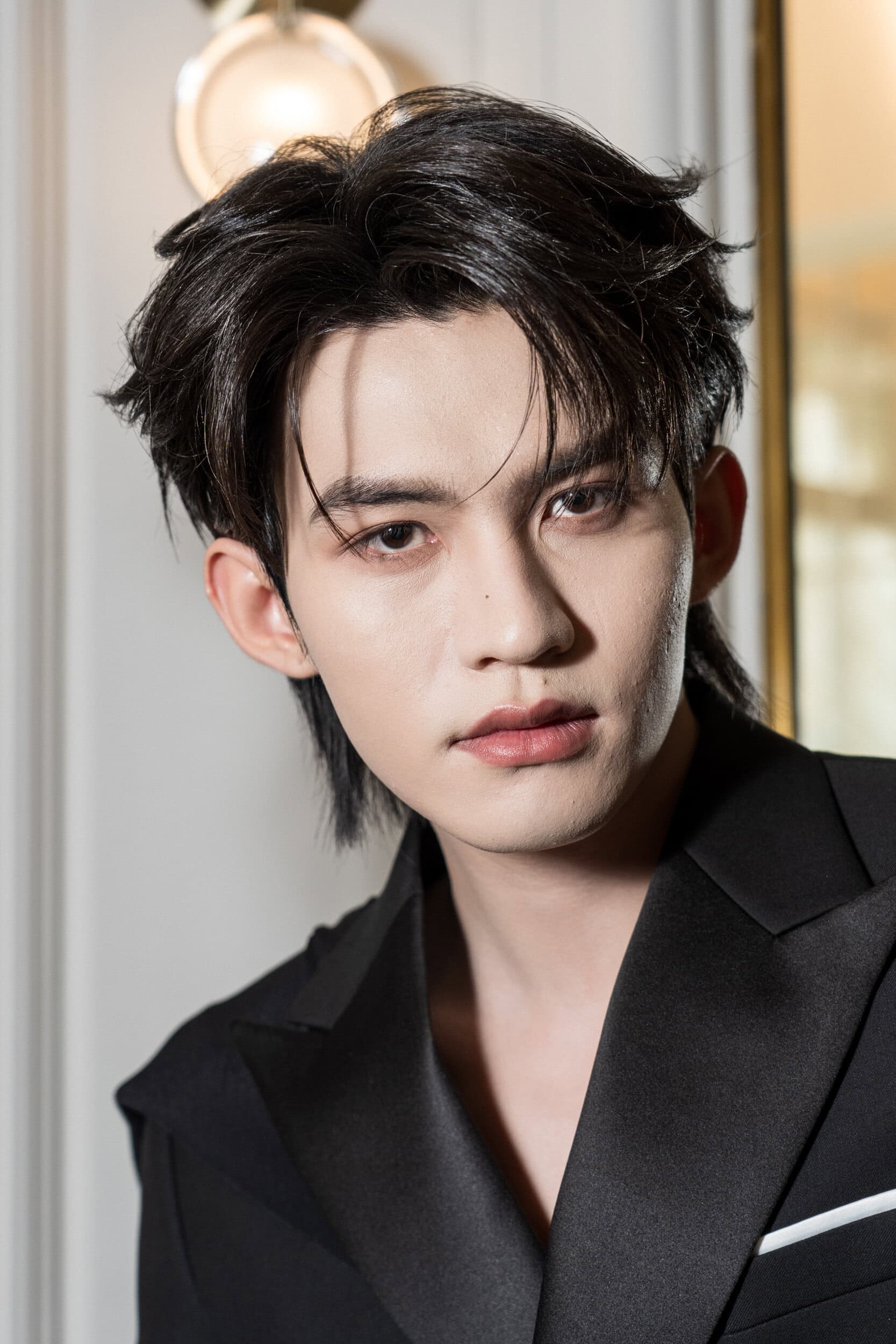 Peet Dullaert Fall 2026 Couture Fashion Show Backstage