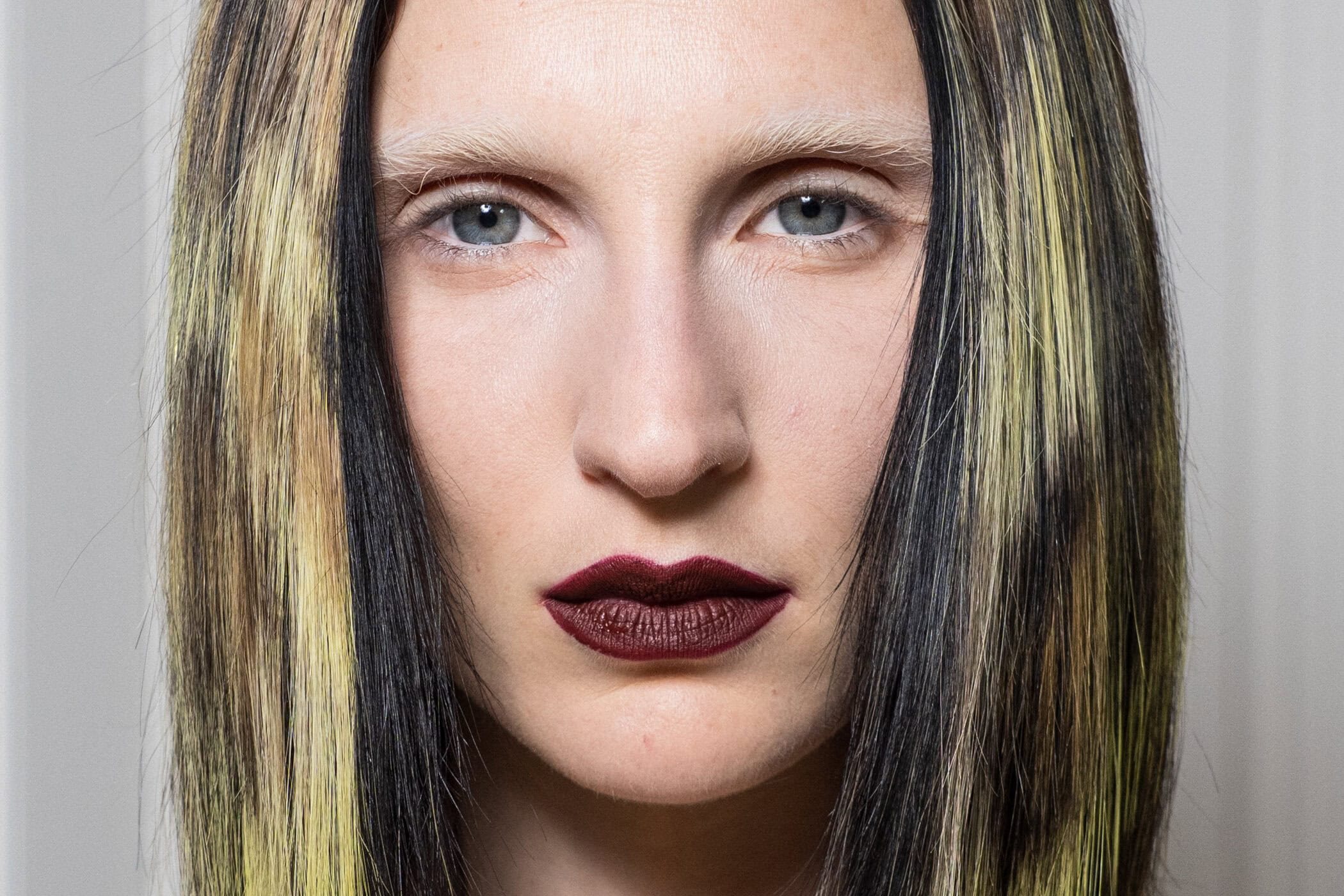 Peet Dullaert Fall 2026 Couture Fashion Show Backstage