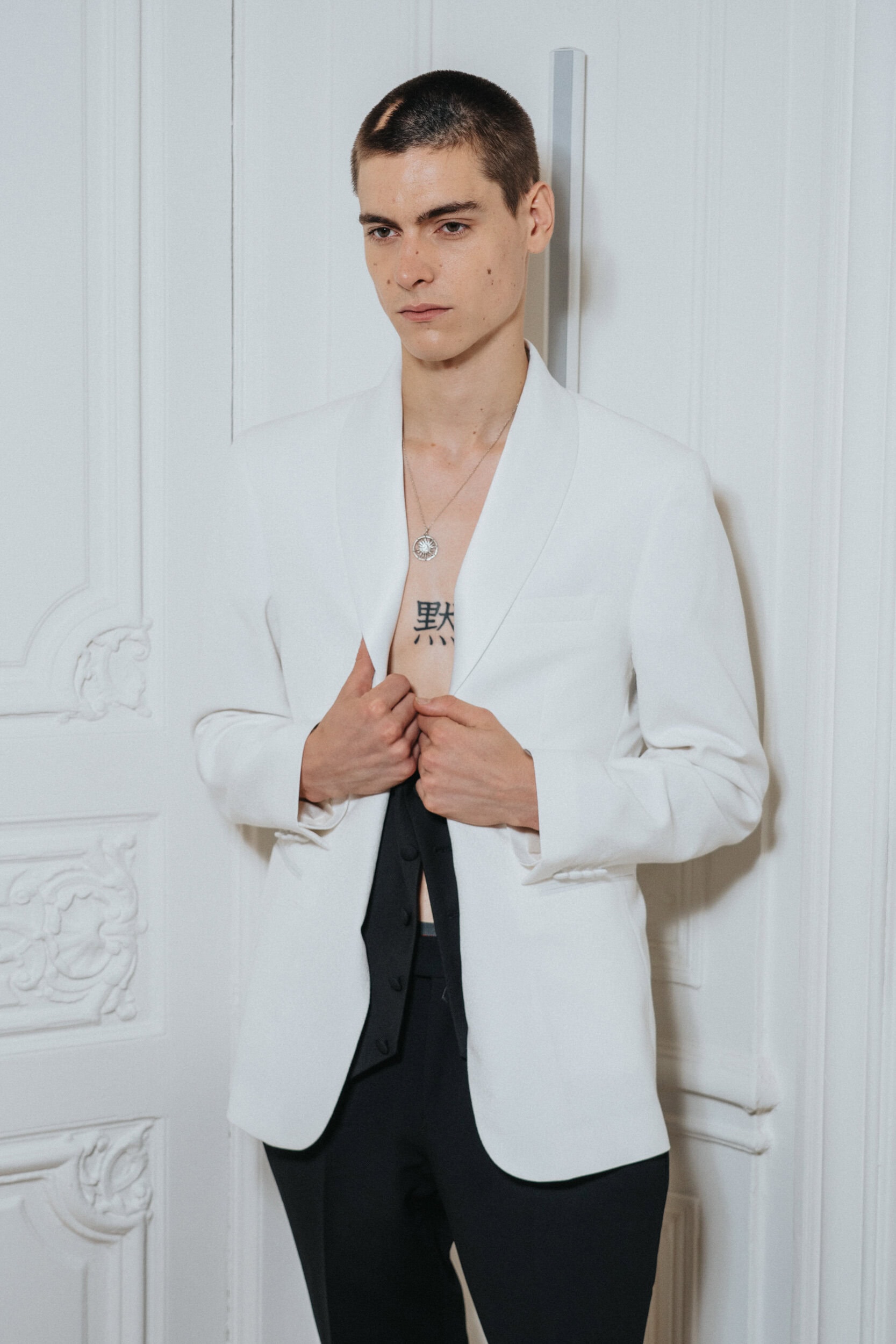 Peet Dullaert Fall 2026 Couture Fashion Show Backstage
