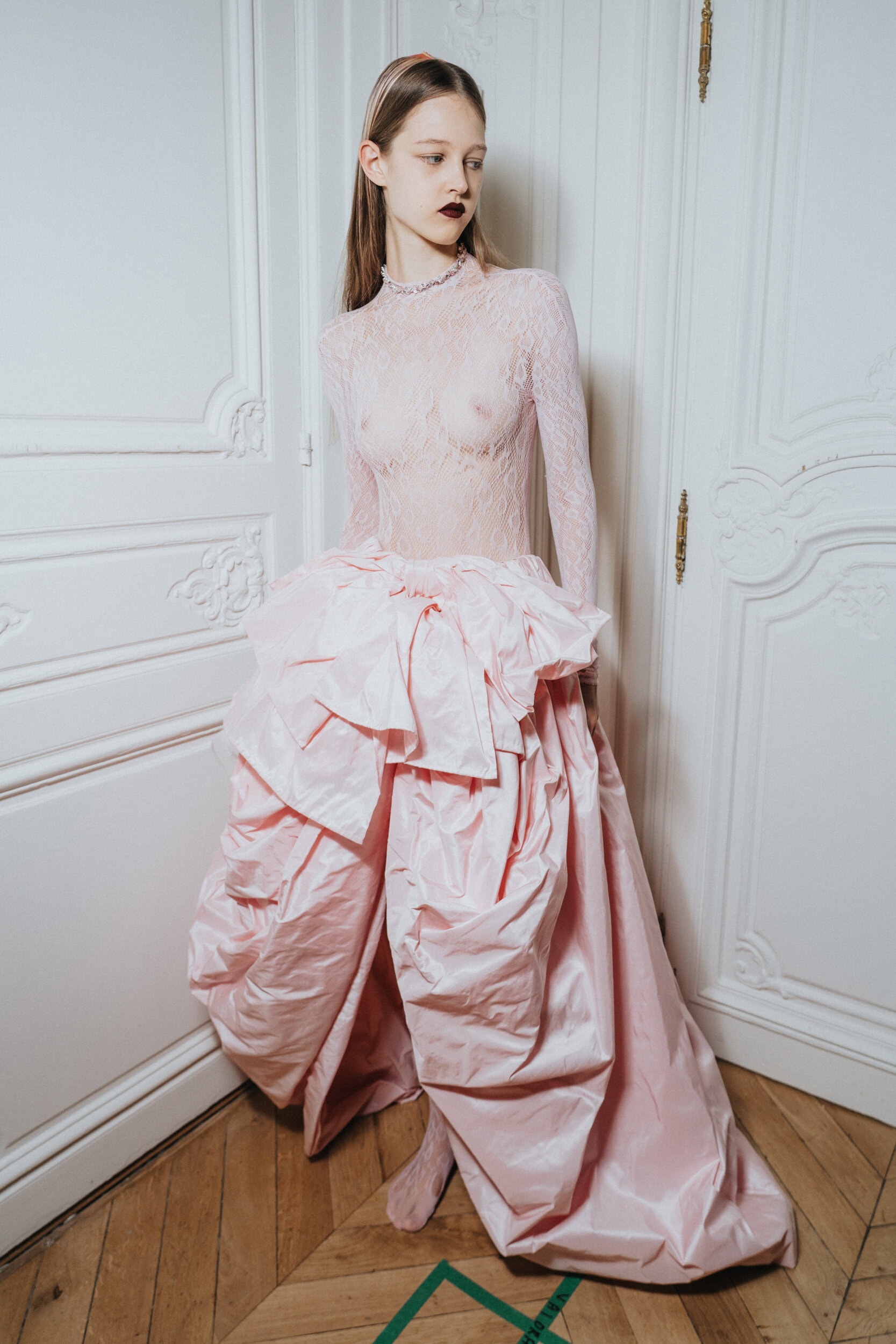 Peet Dullaert Fall 2026 Couture Fashion Show Backstage