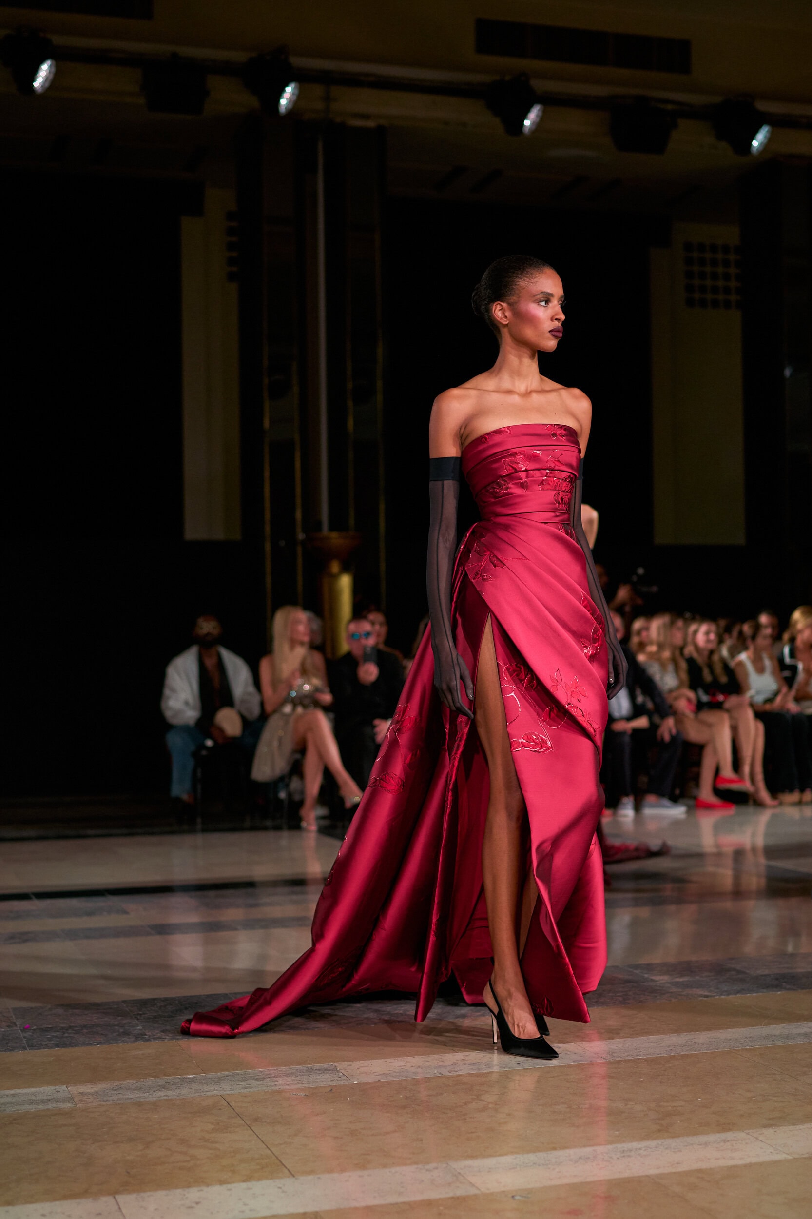 Elie Saab Fall 2026 Couture Fashion Show Atmosphere