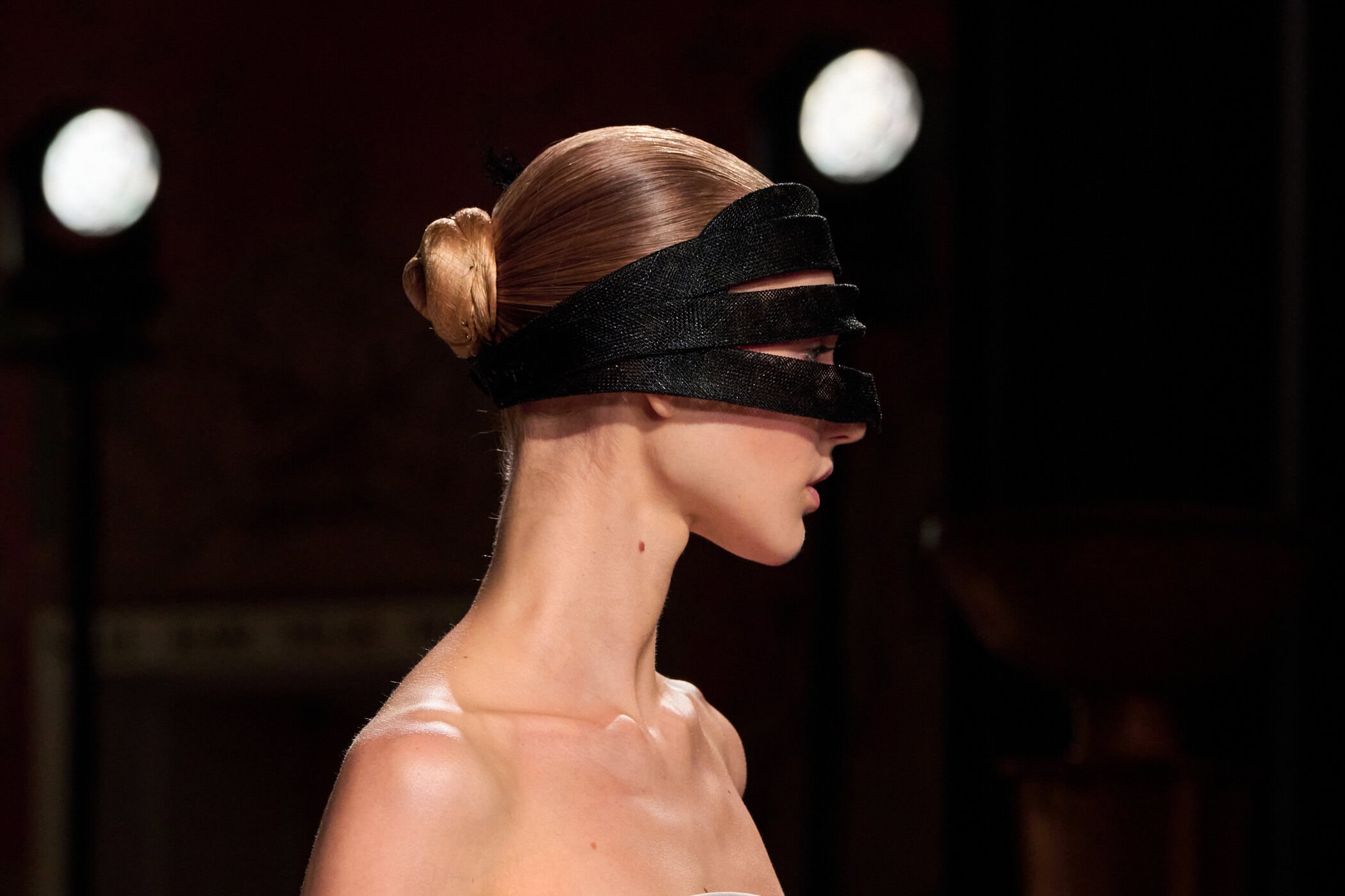 Elie Saab Fall 2026 Couture Fashion Show Details