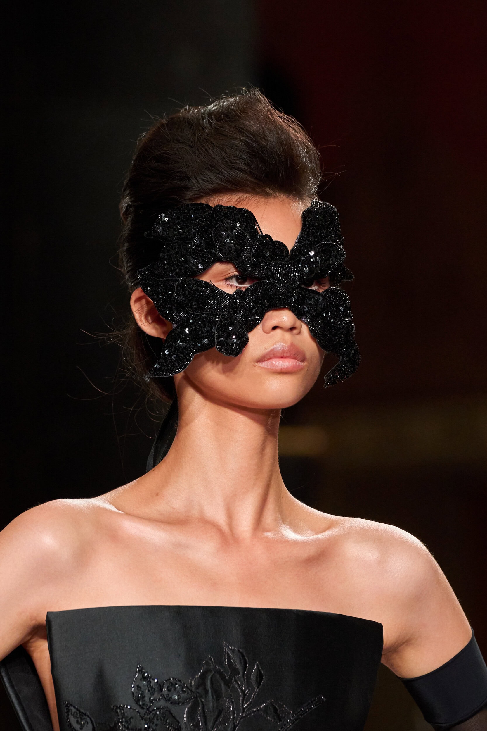 Elie Saab Fall 2026 Couture Fashion Show Details